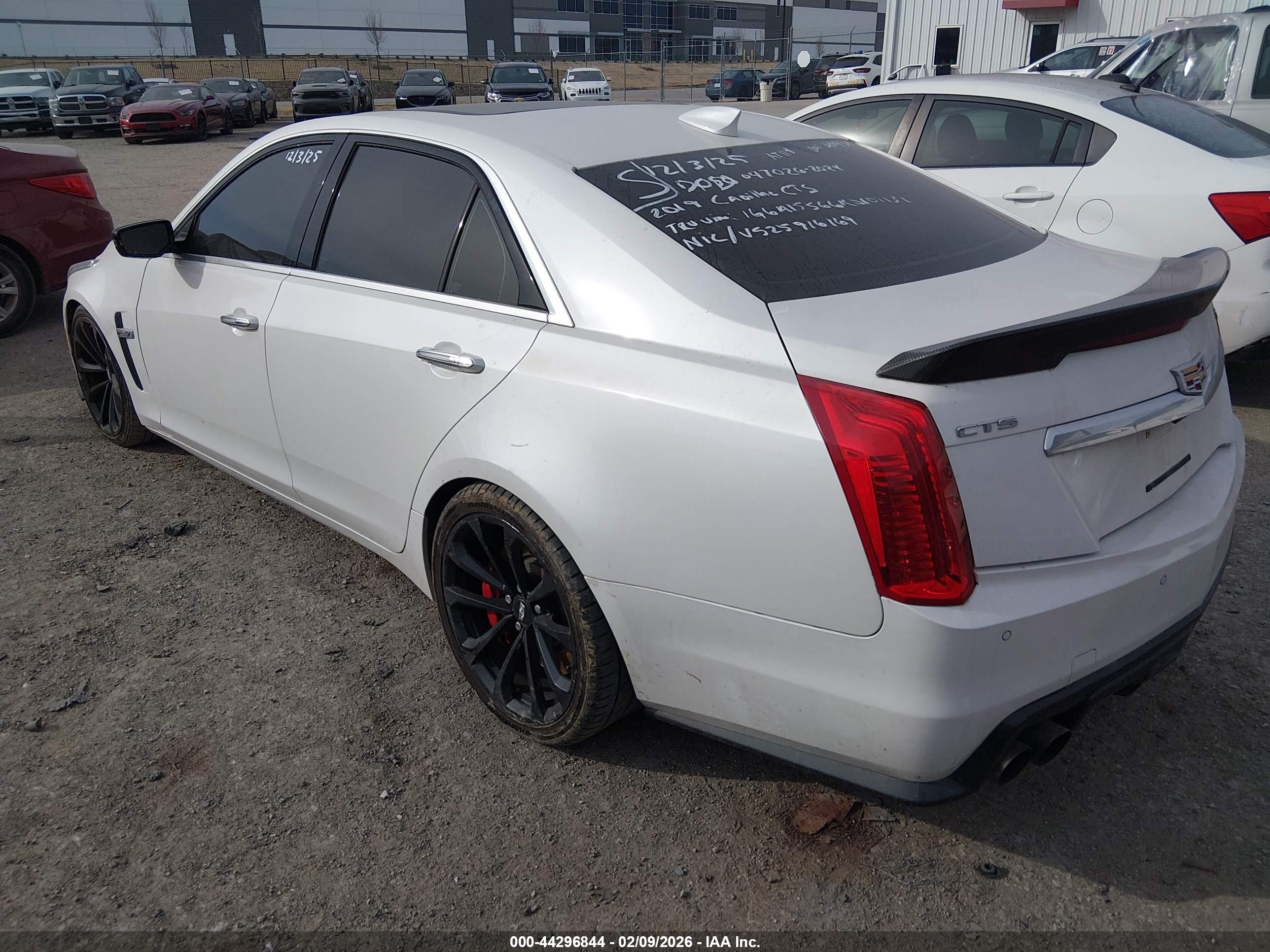CADILLAC CTS-V image 3