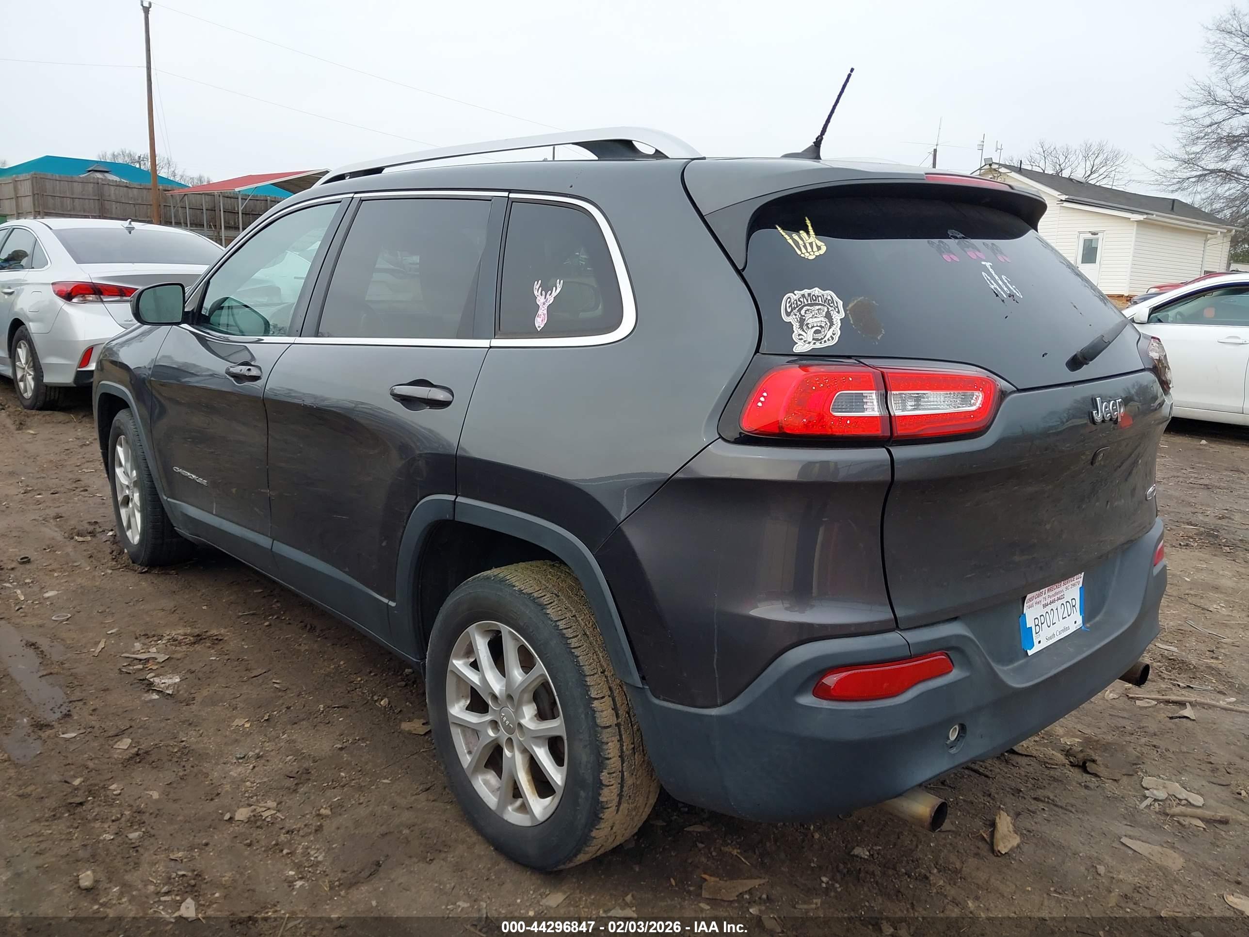 JEEP CHEROKEE image 3