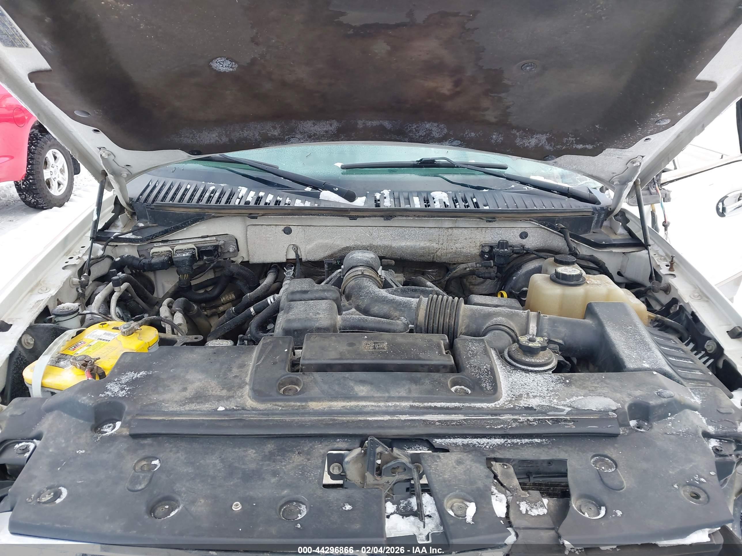 FORD EXPEDITION image 10