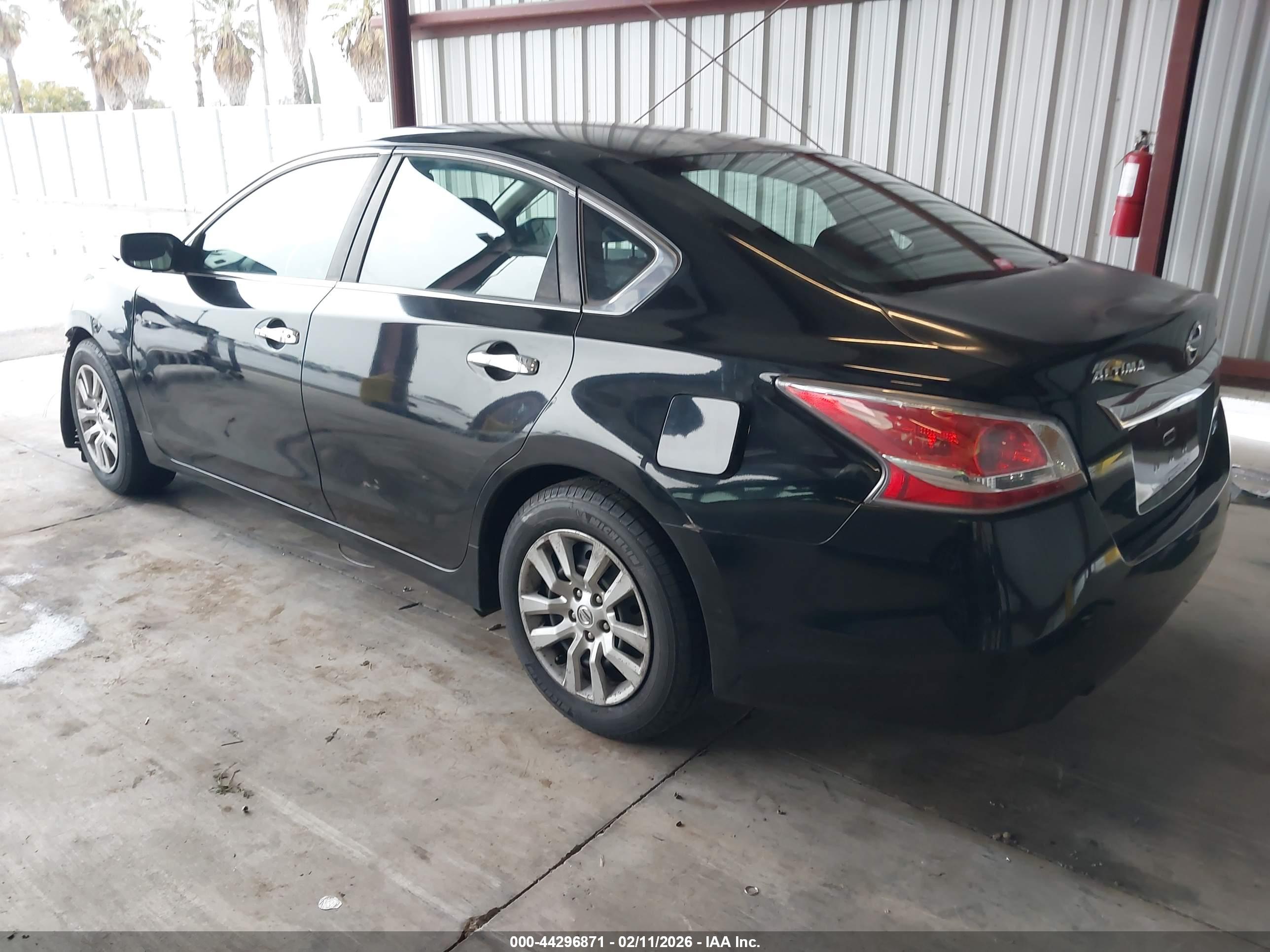 NISSAN ALTIMA image 3