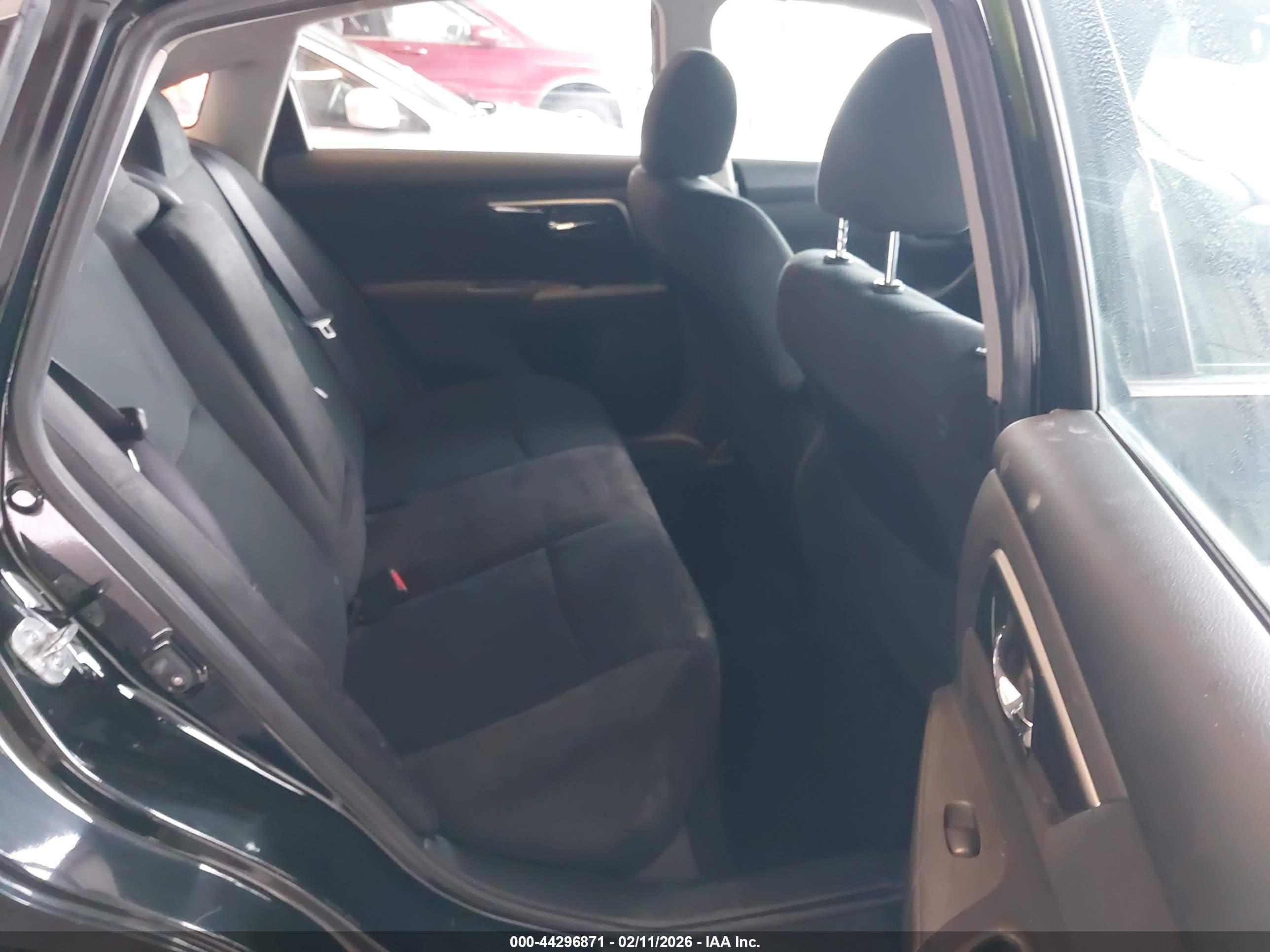 NISSAN ALTIMA image 8