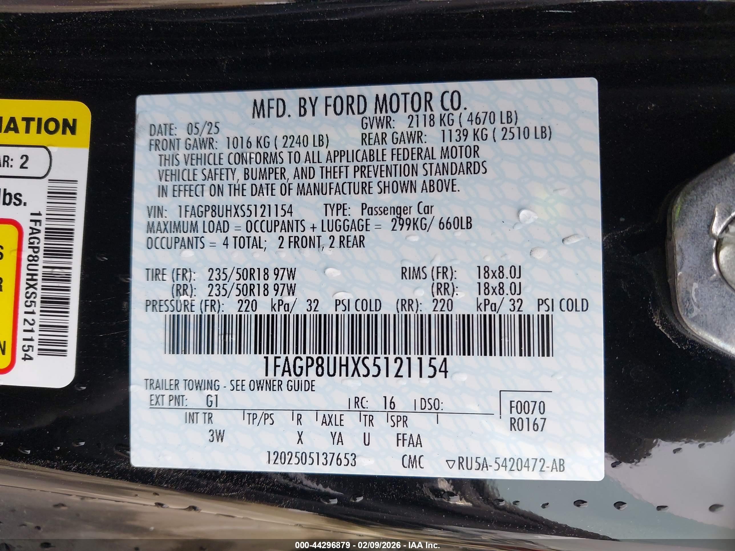 FORD MUSTANG image 9
