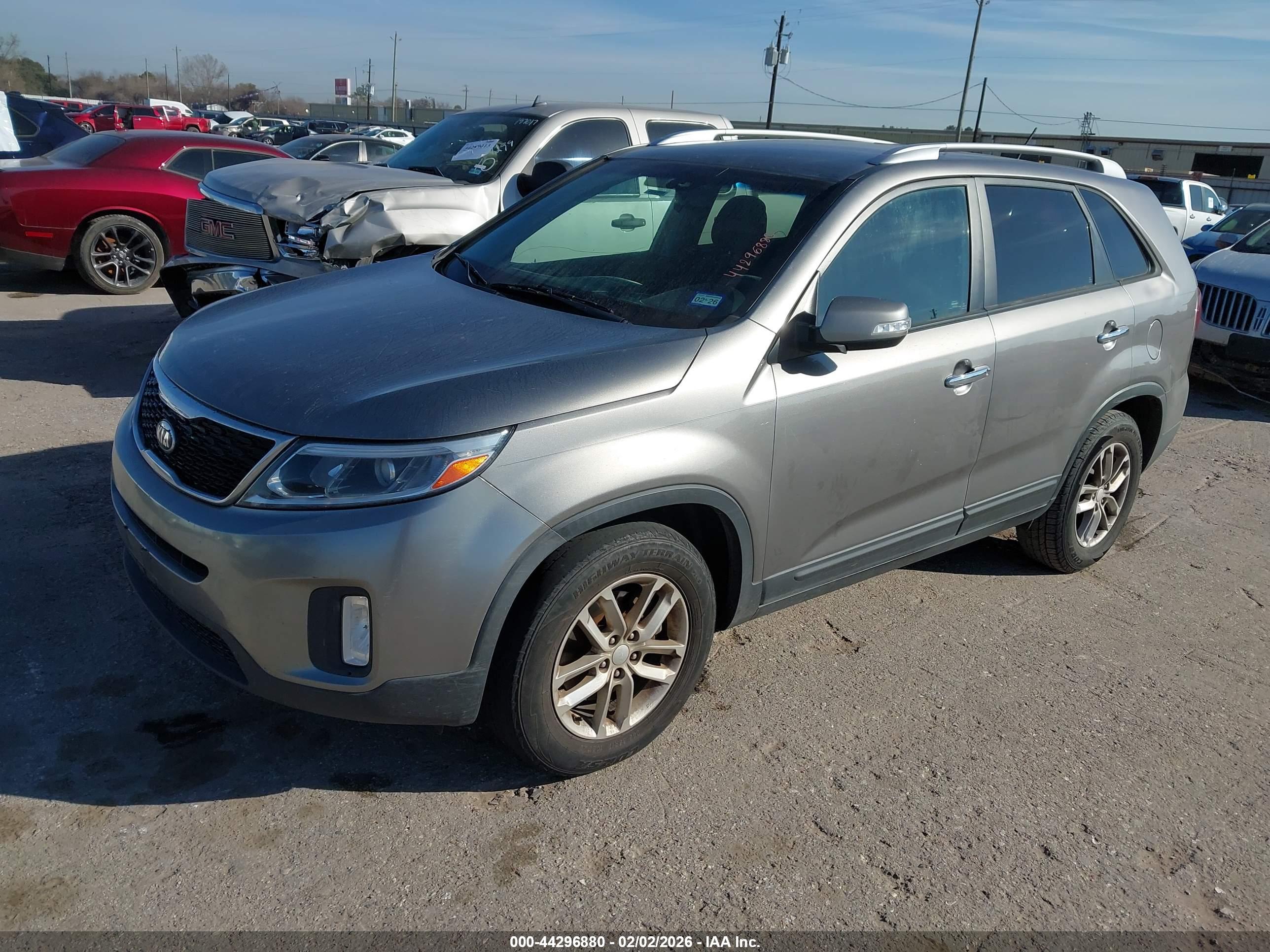 KIA SORENTO image 2