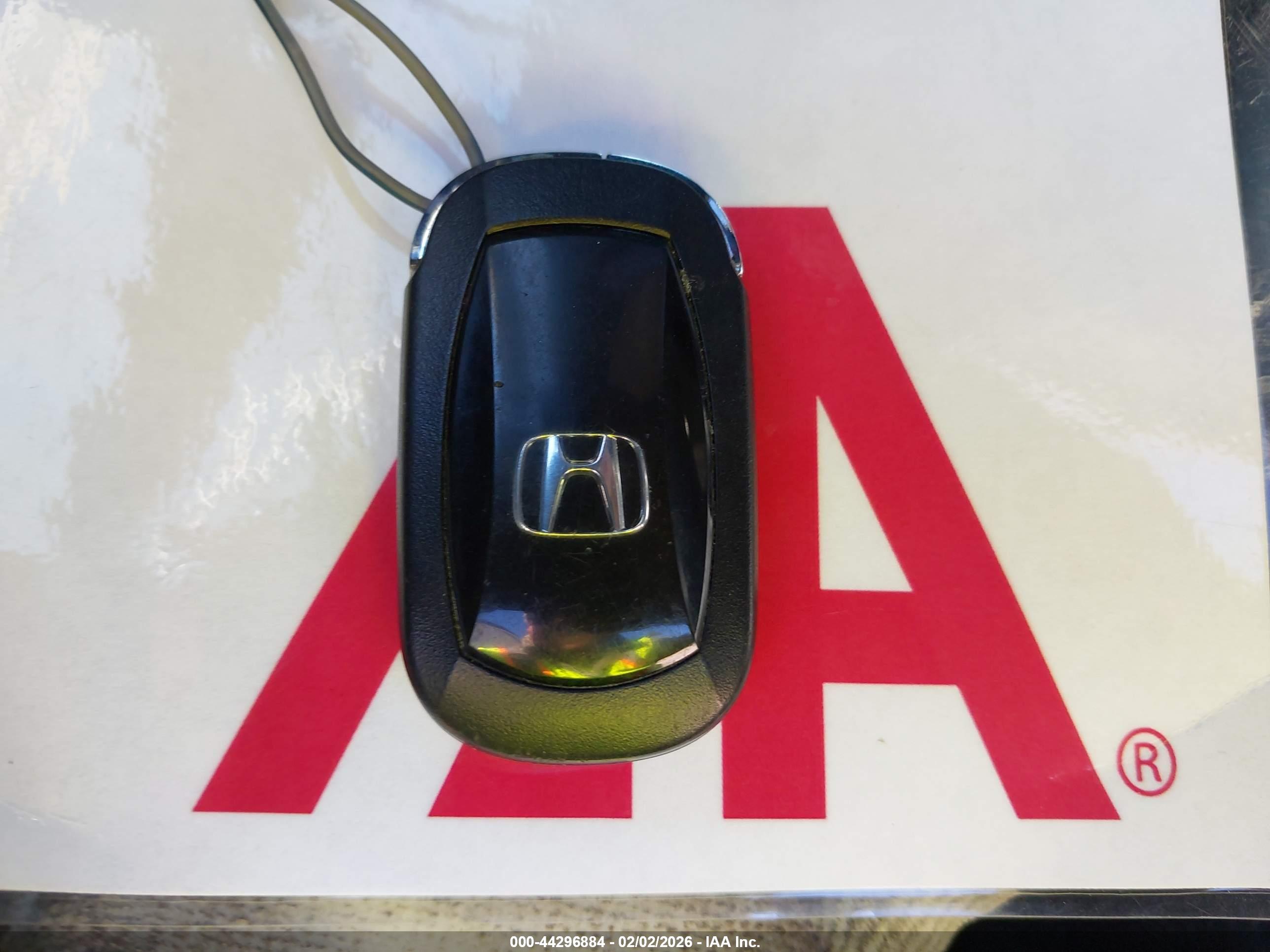 HONDA CIVIC image 11