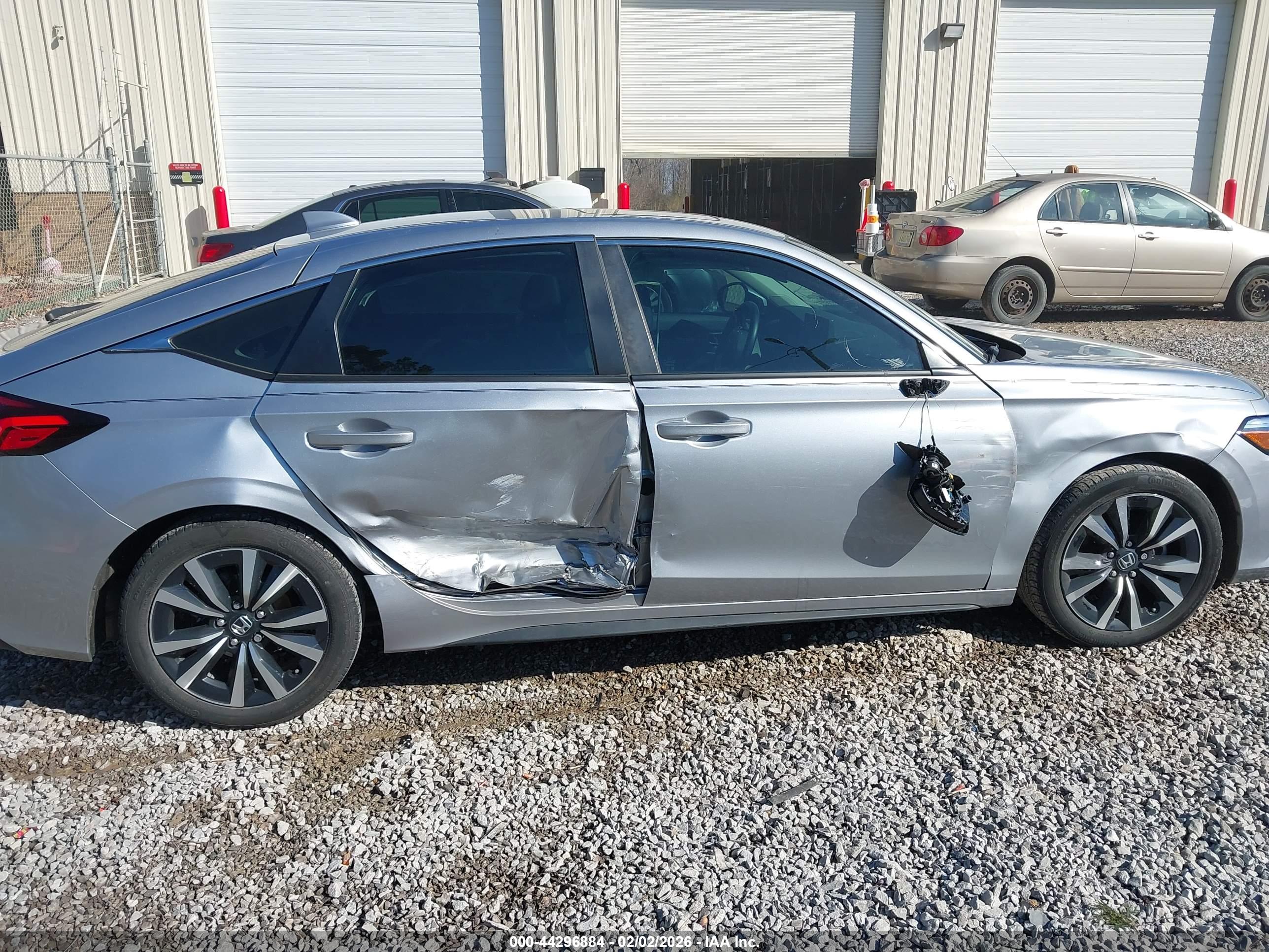 HONDA CIVIC image 6