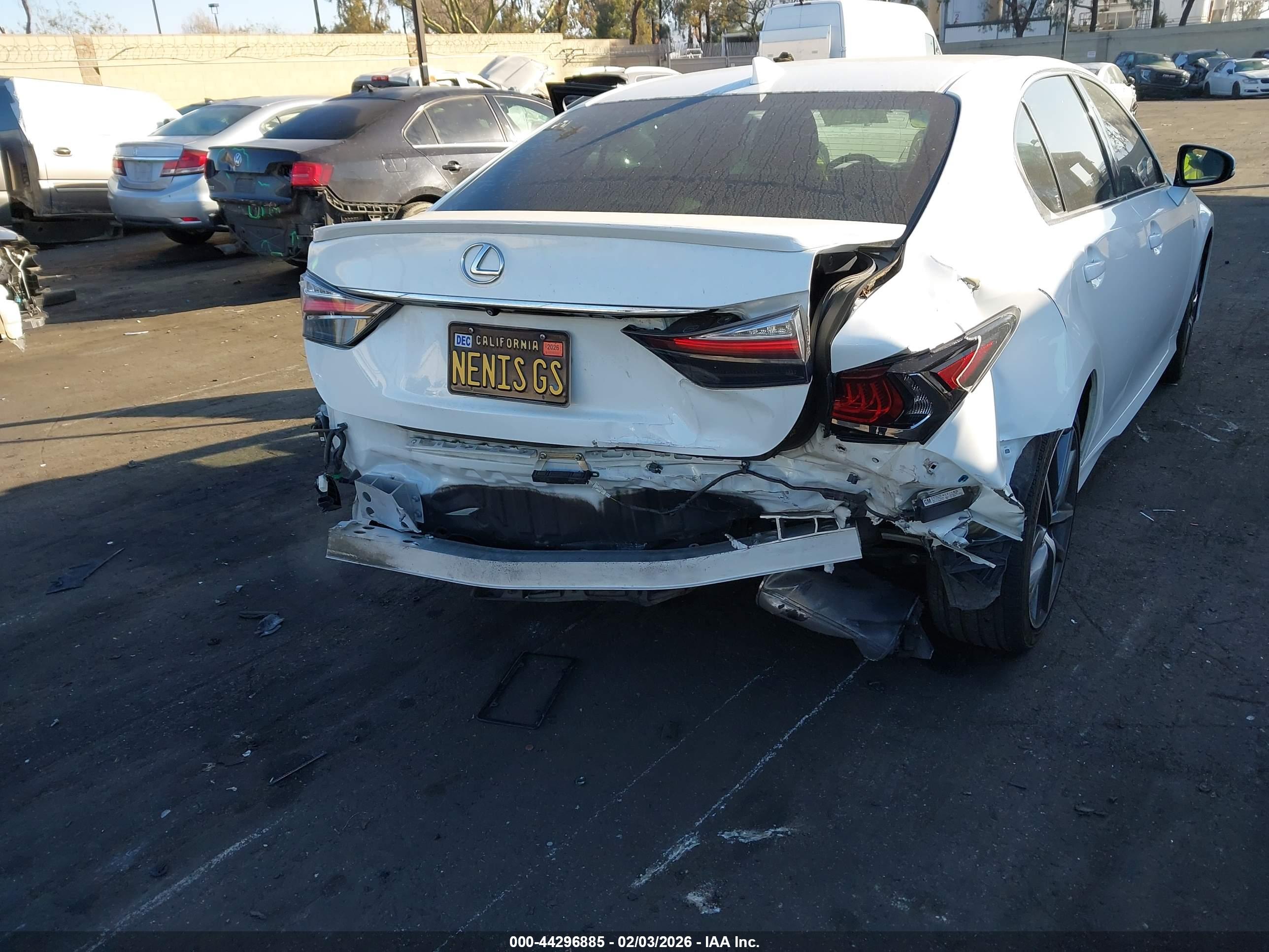 LEXUS GS image 6