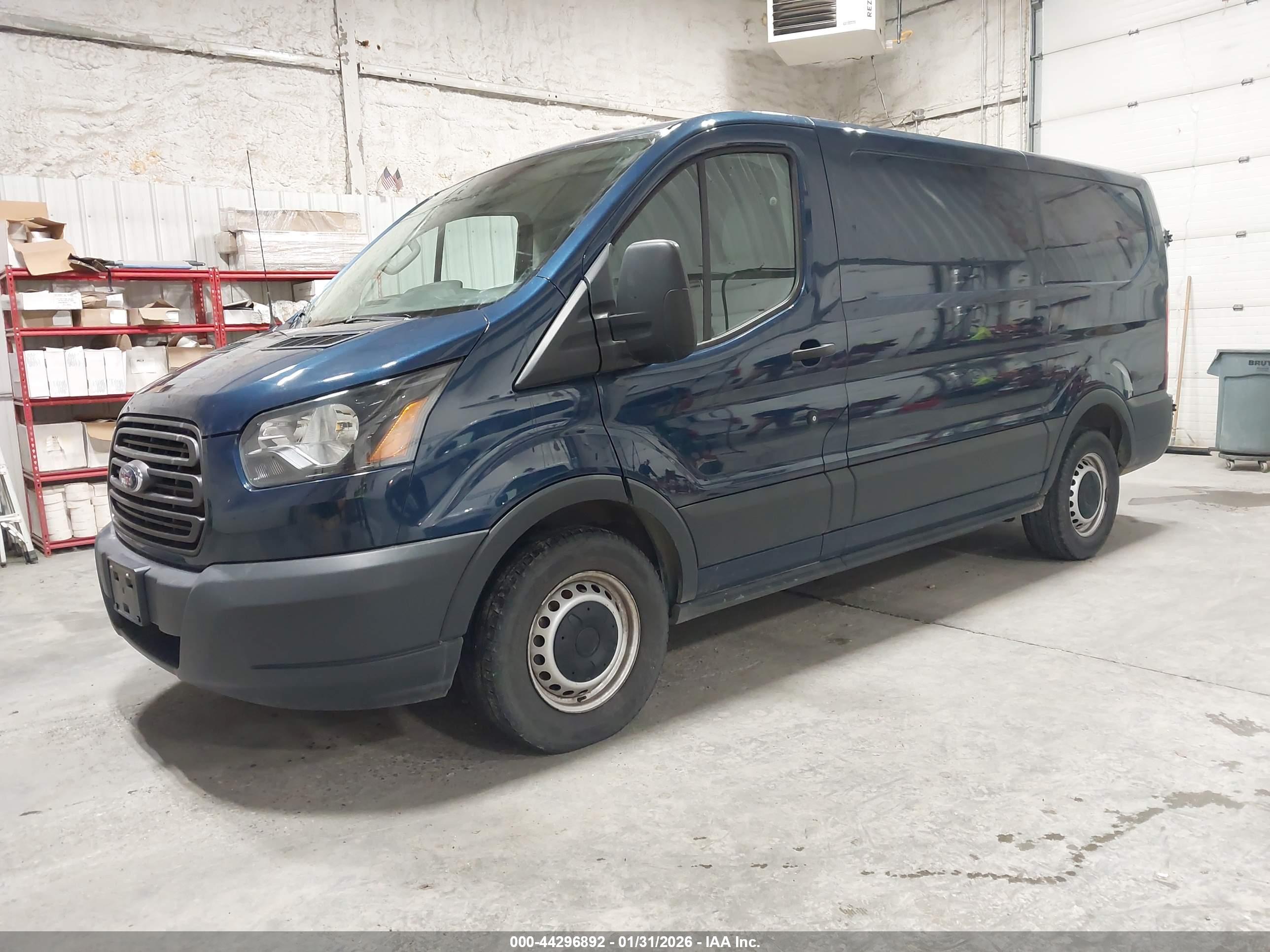 FORD TRANSIT-150 image 2