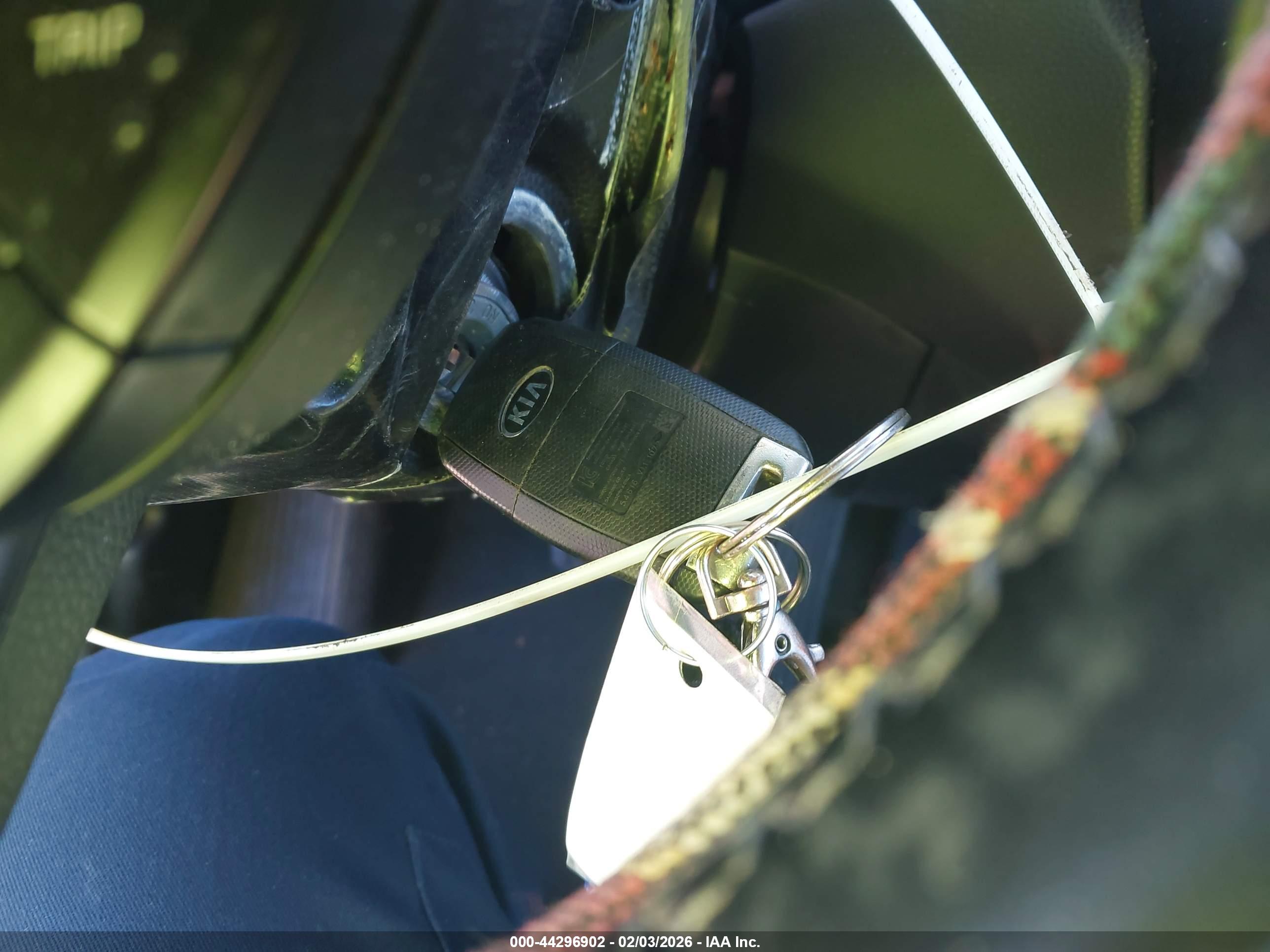 KIA SOUL image 11