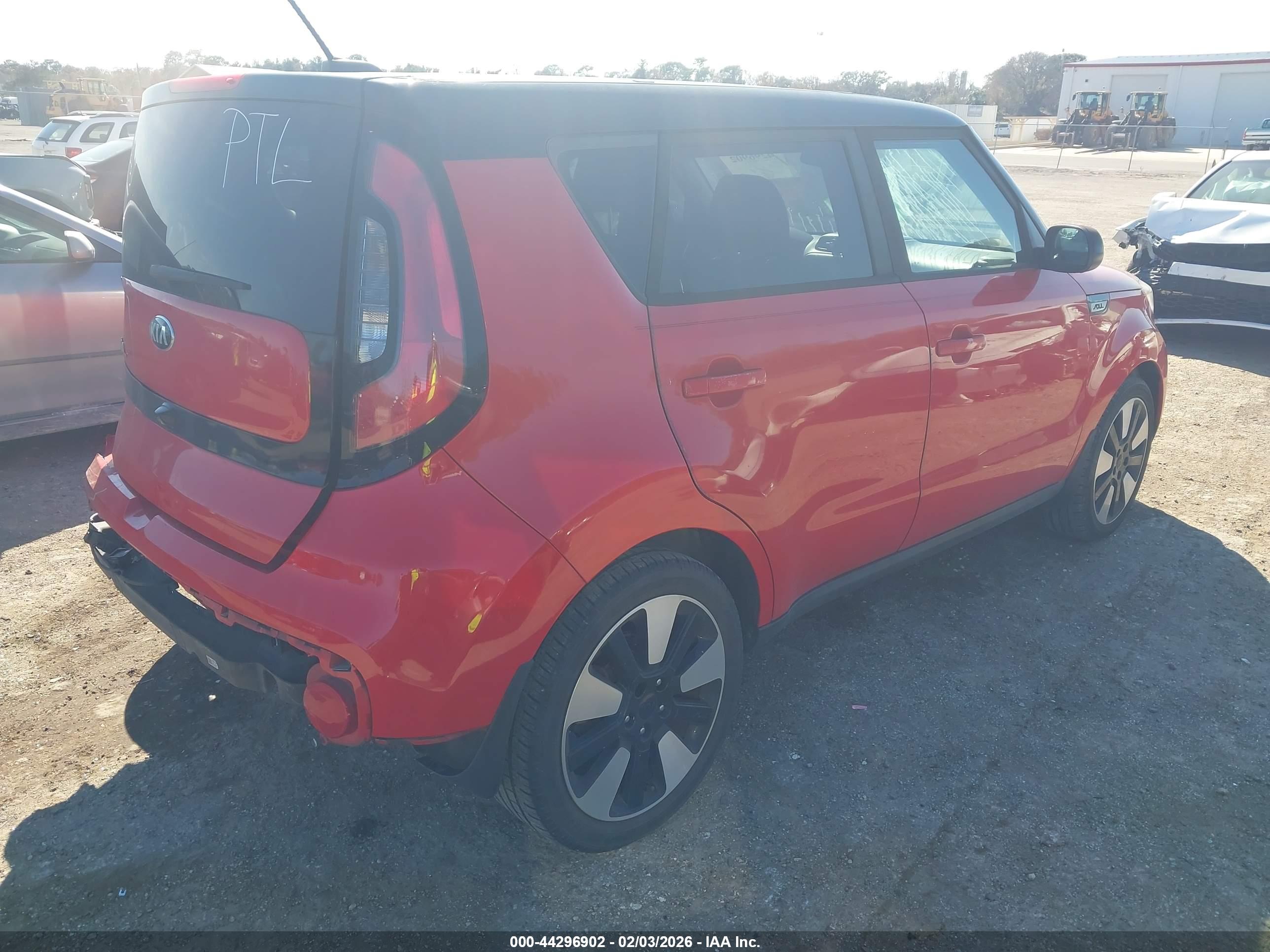KIA SOUL image 4