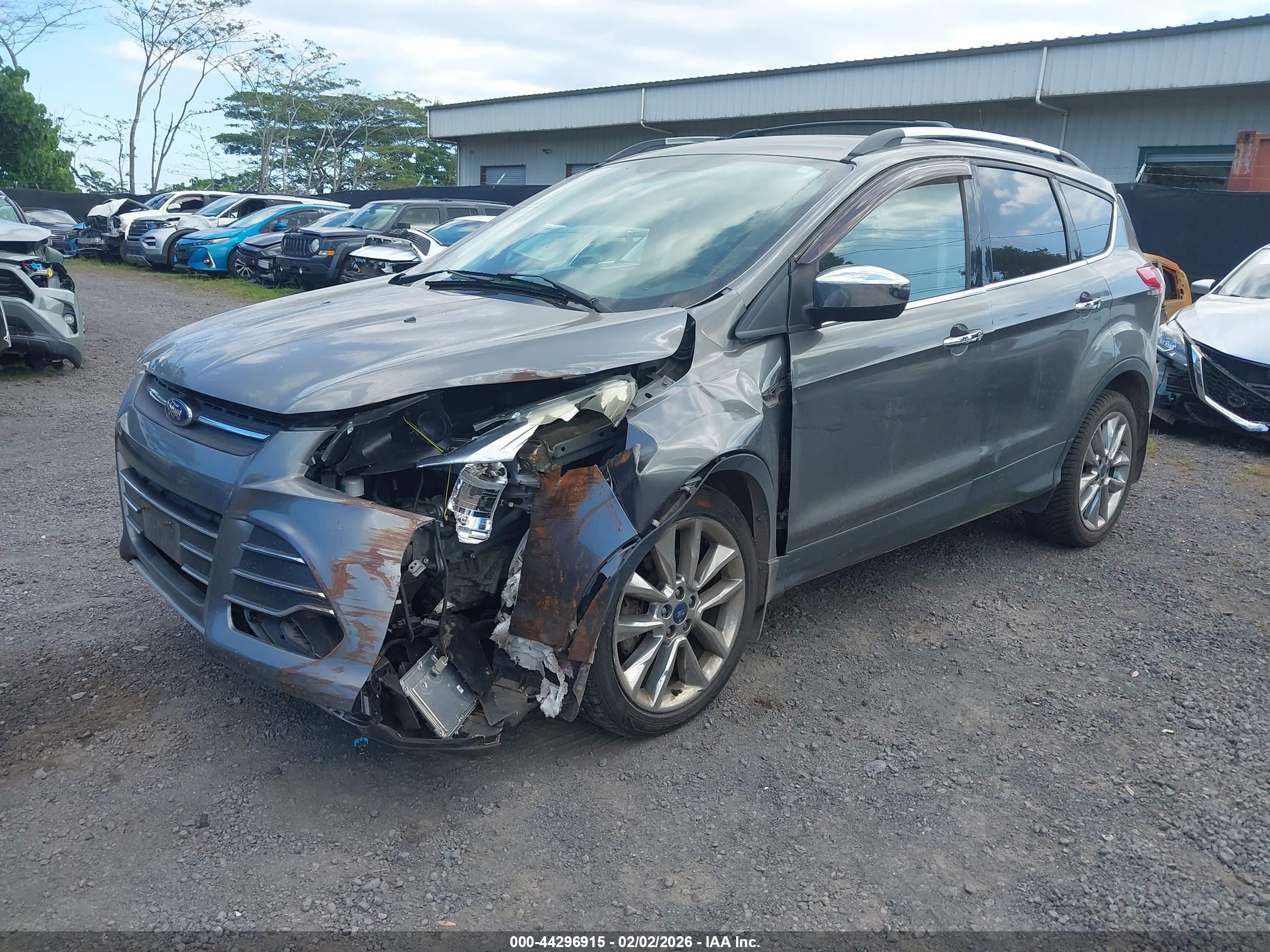 FORD ESCAPE image 2