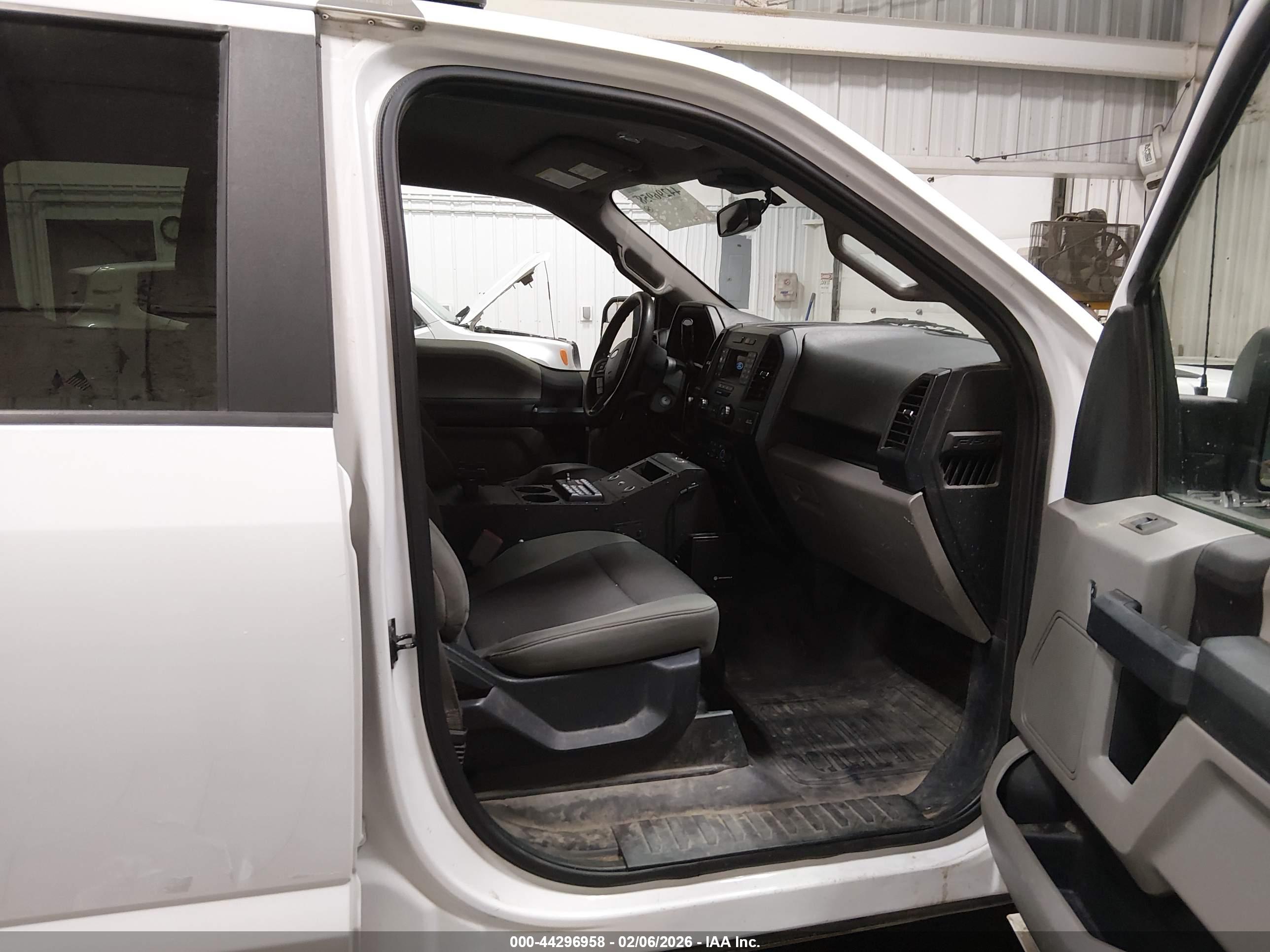 FORD F-150 image 5
