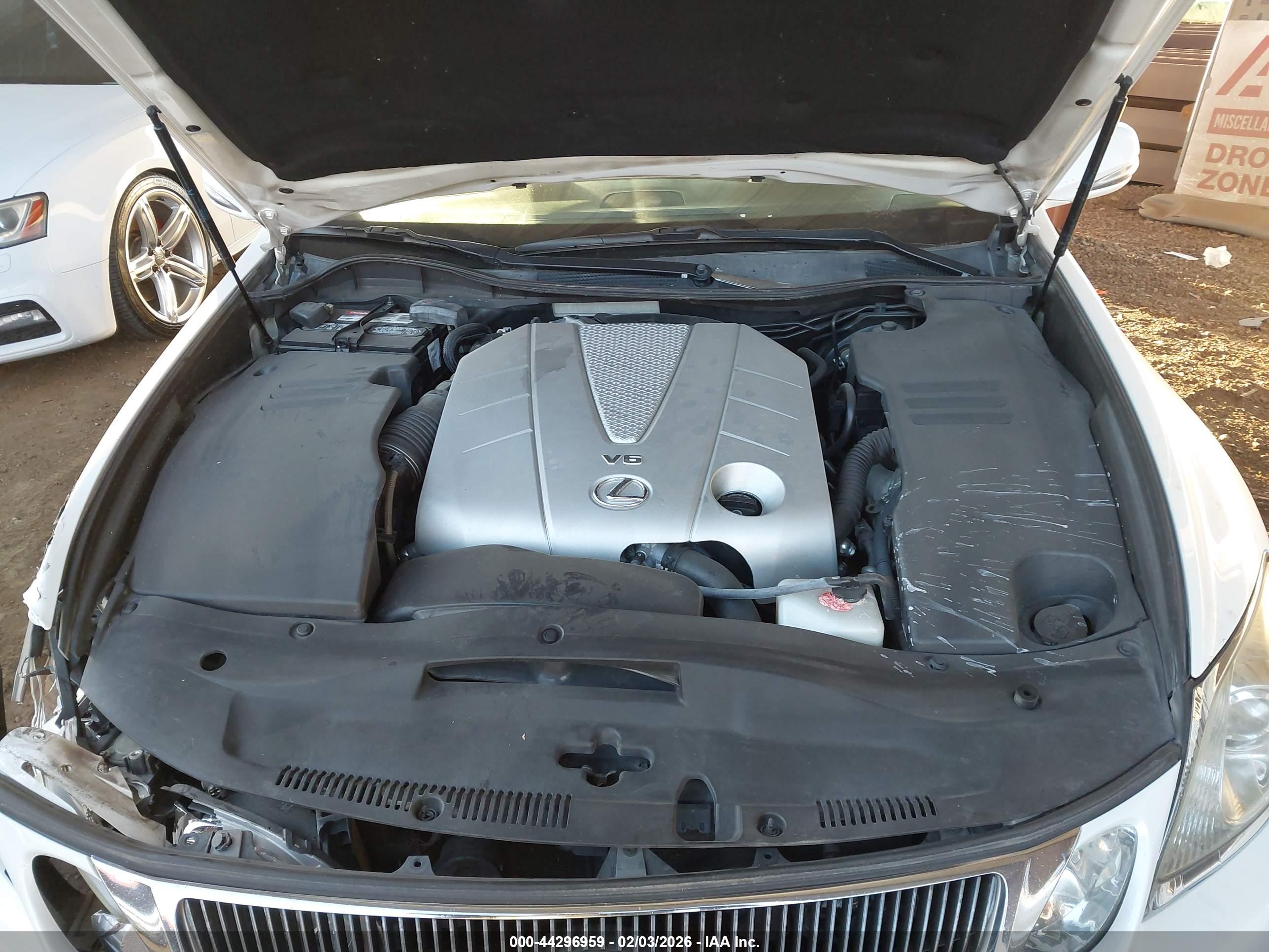 LEXUS GS image 10