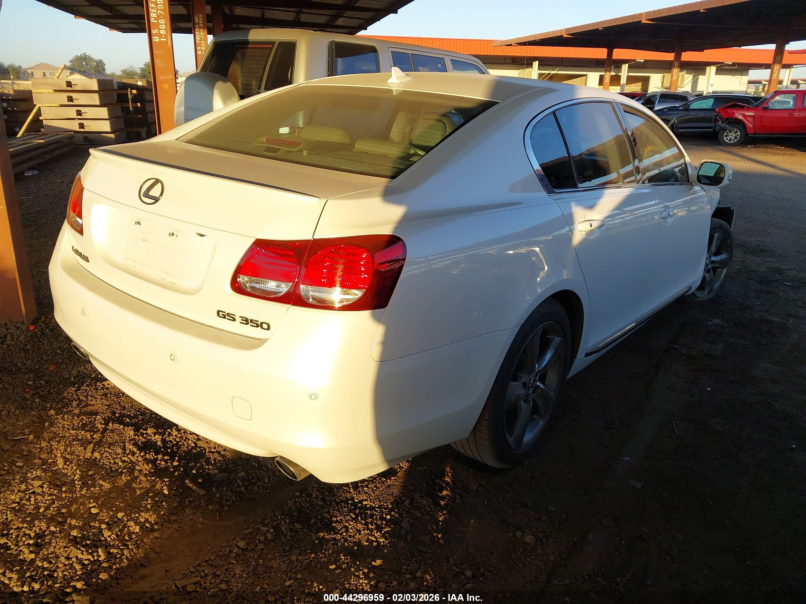 LEXUS GS image 4