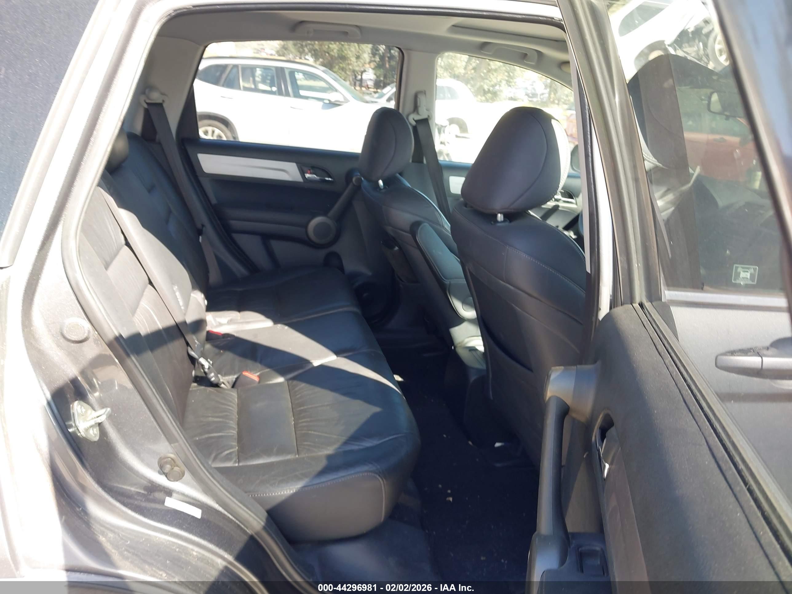 HONDA CR-V image 8