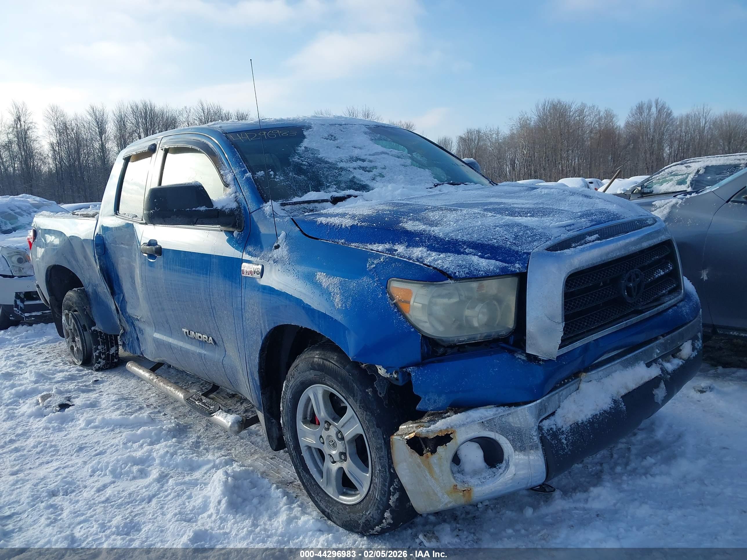 TOYOTA TUNDRA image 6