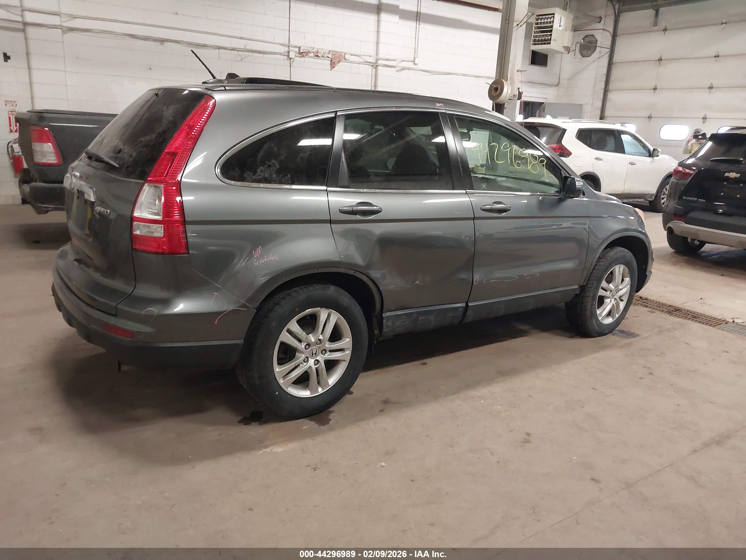 HONDA CR-V image 4