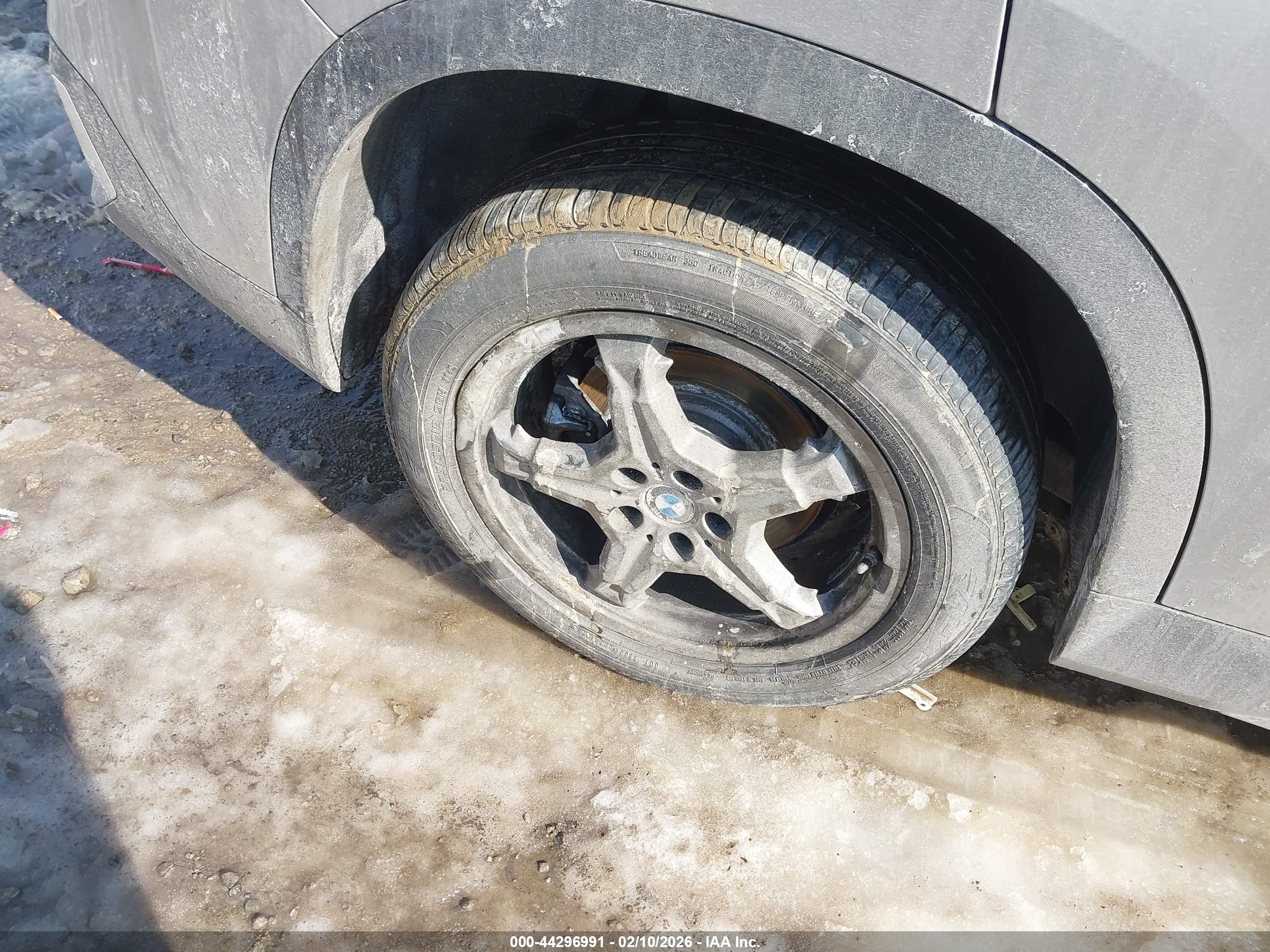 BMW X1 image 6
