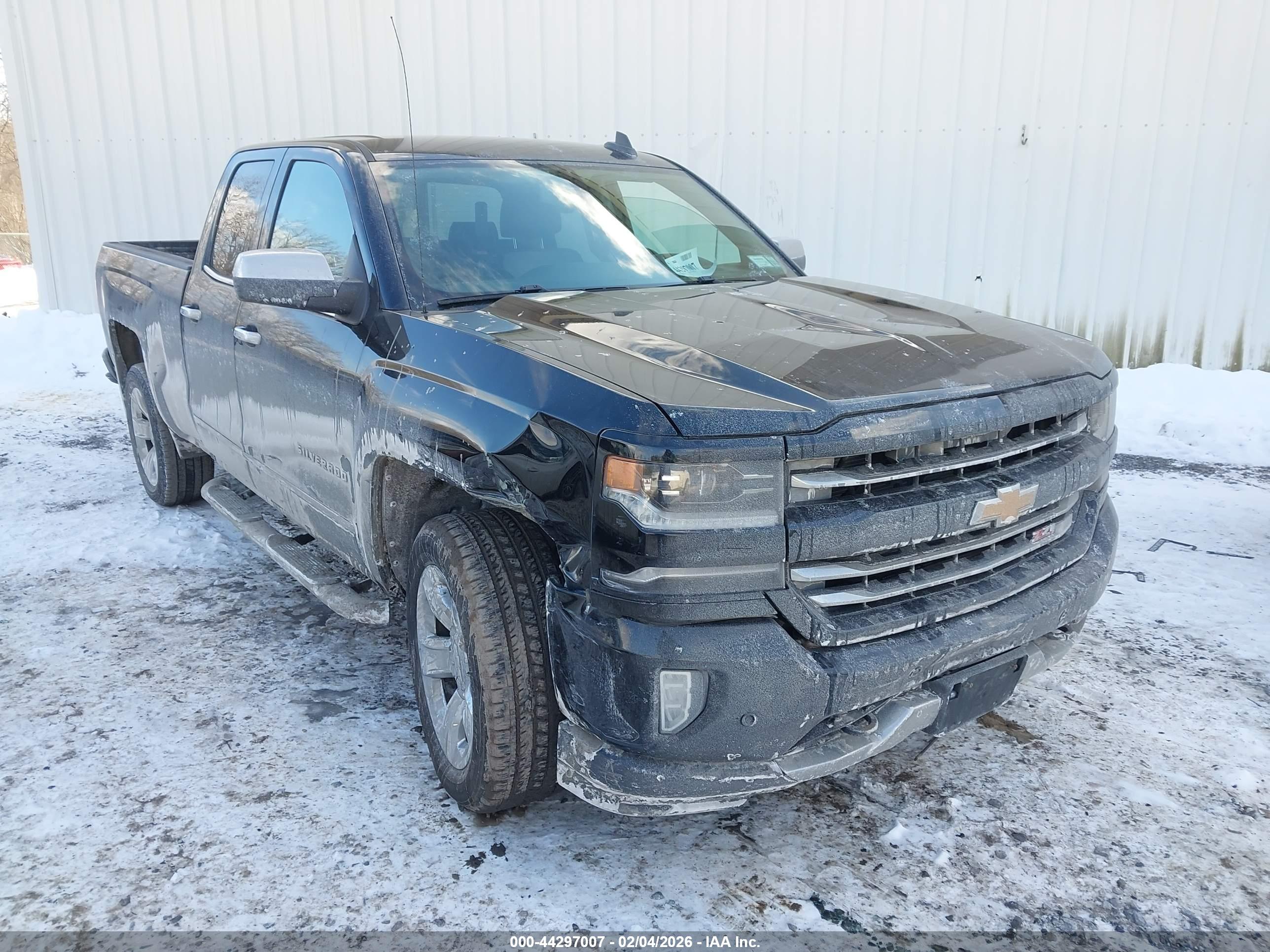 CHEVROLET SILVERADO image 6