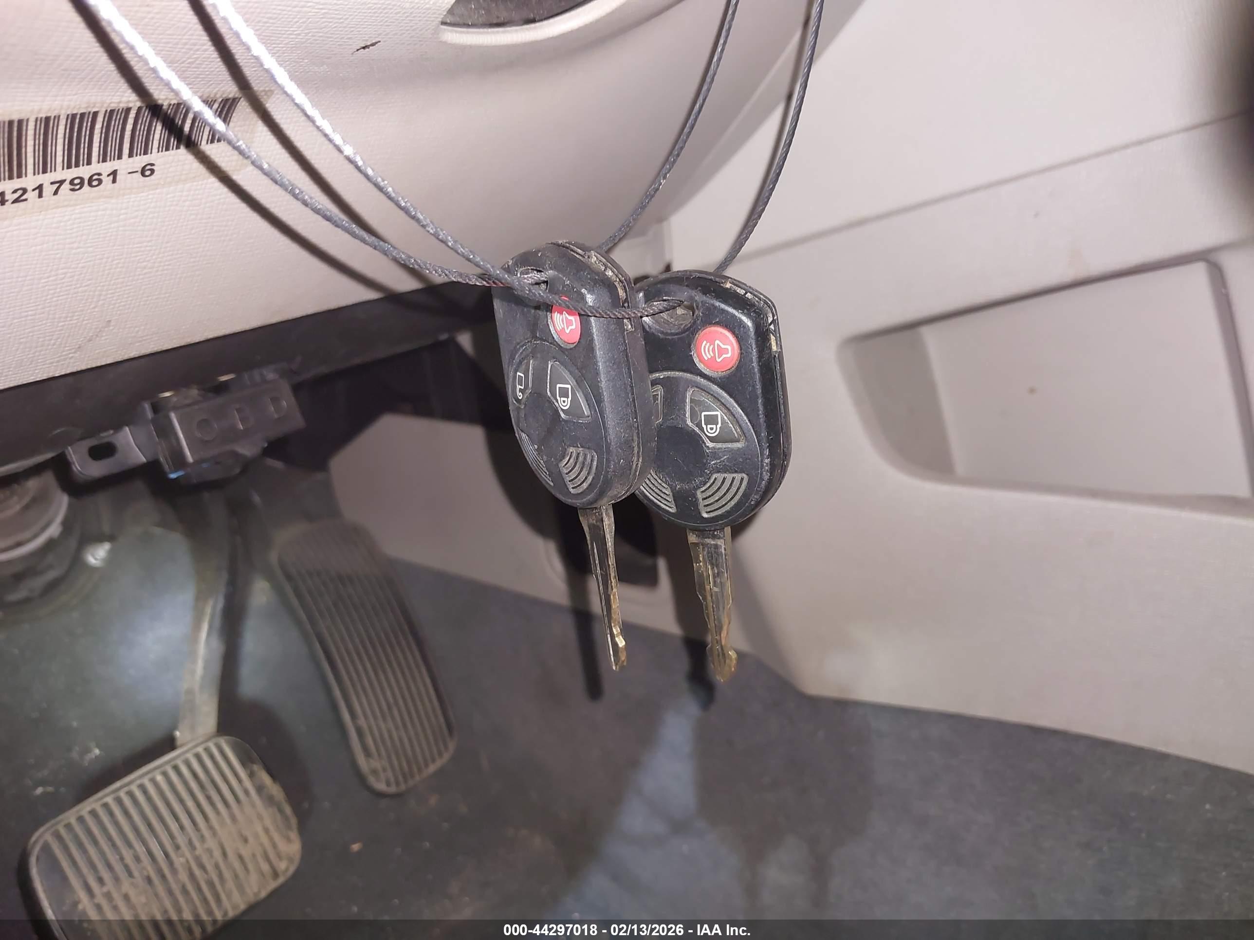 FORD FLEX image 11