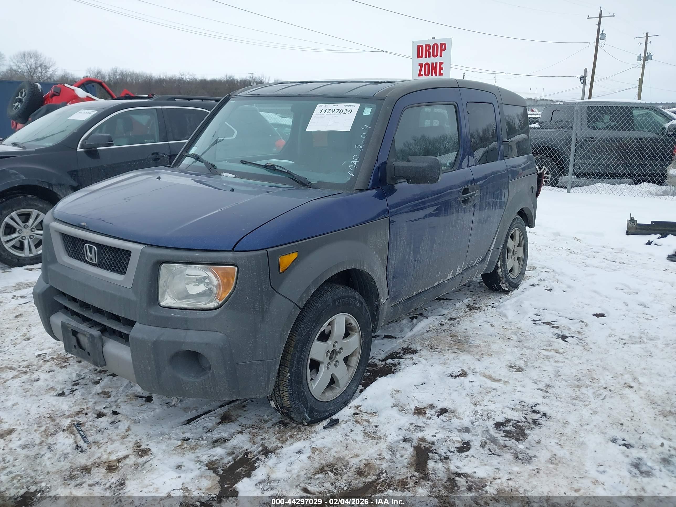 HONDA ELEMENT image 2