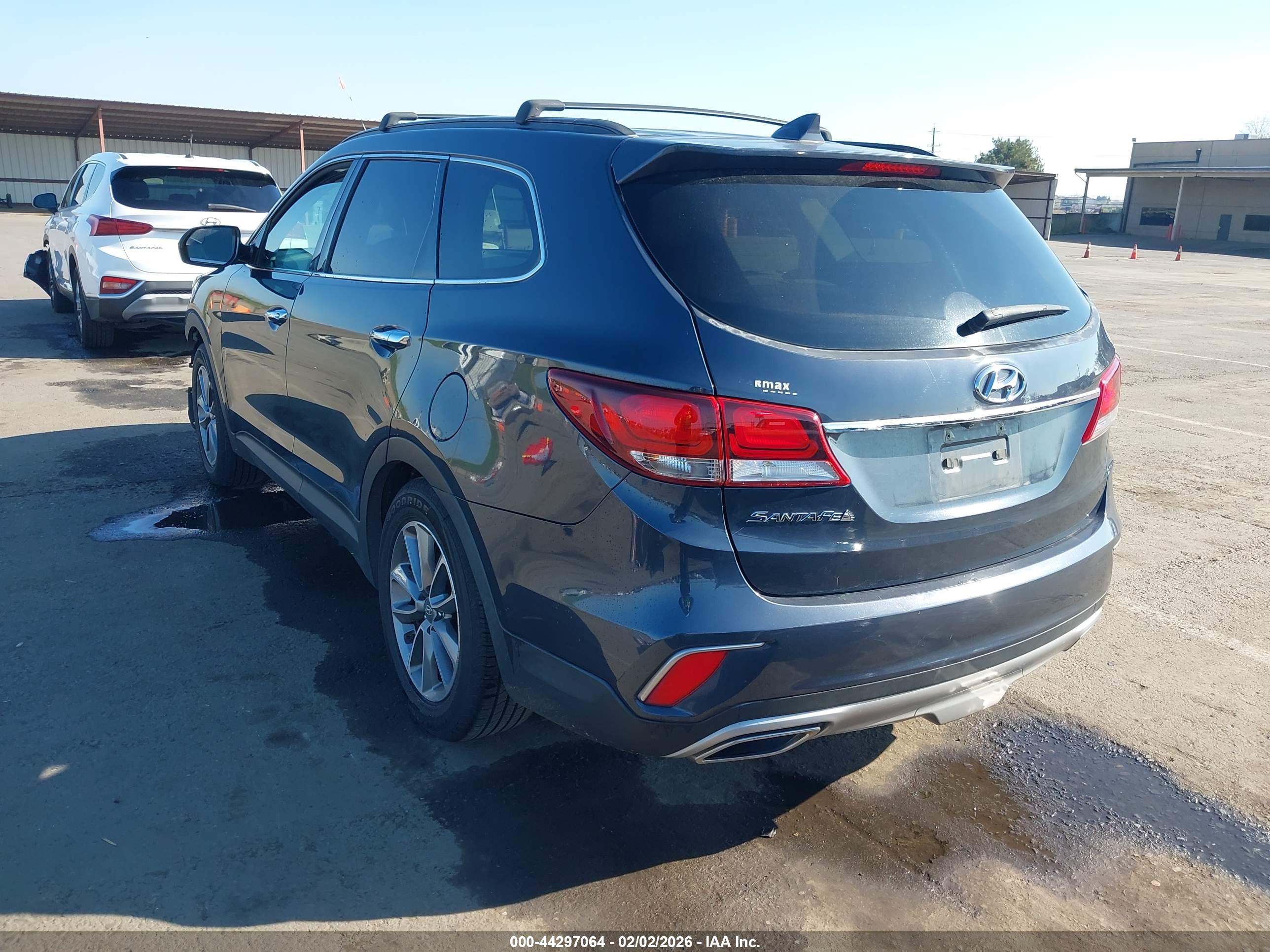 HYUNDAI SANTA image 3