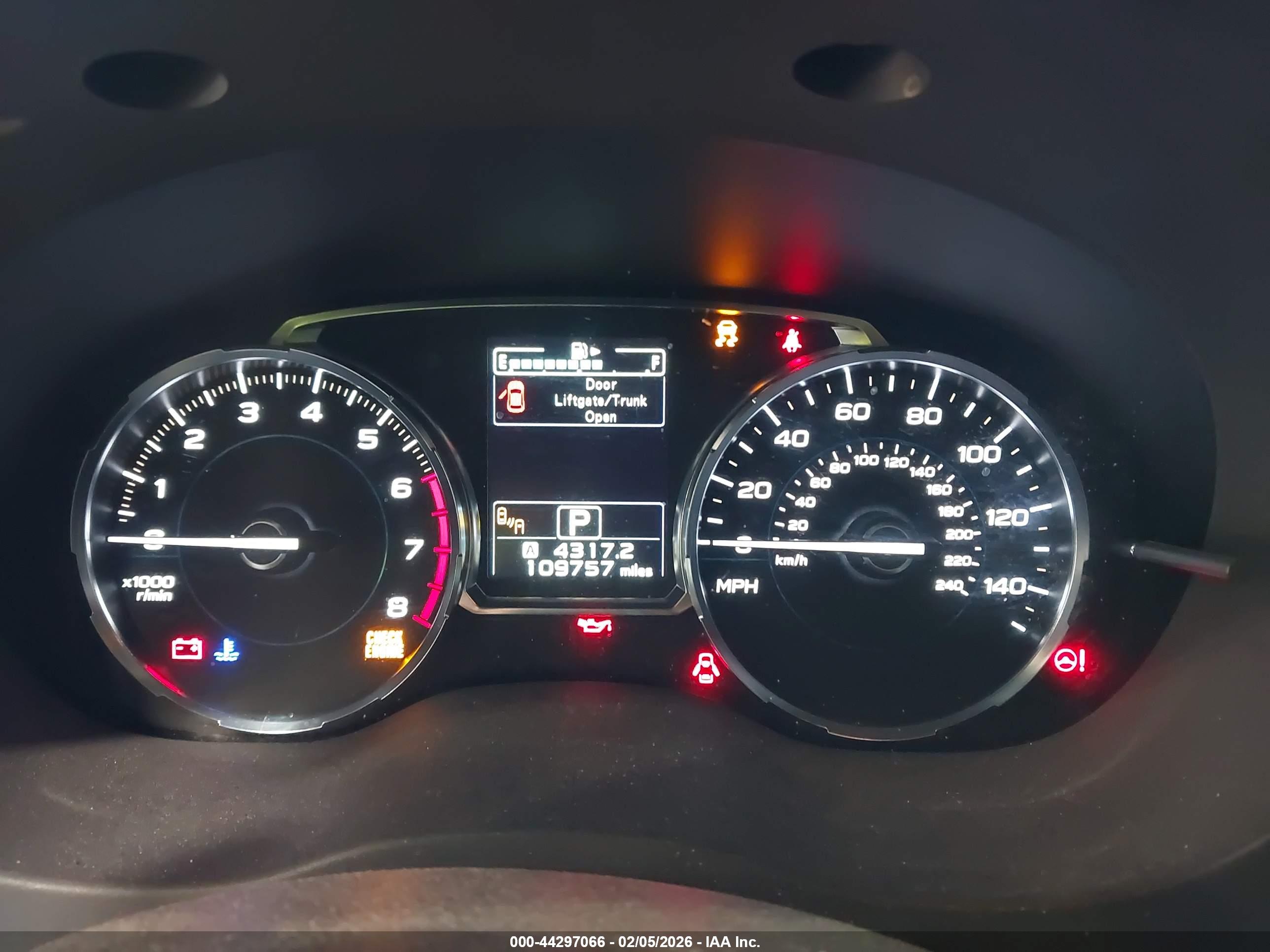 SUBARU FORESTER image 7