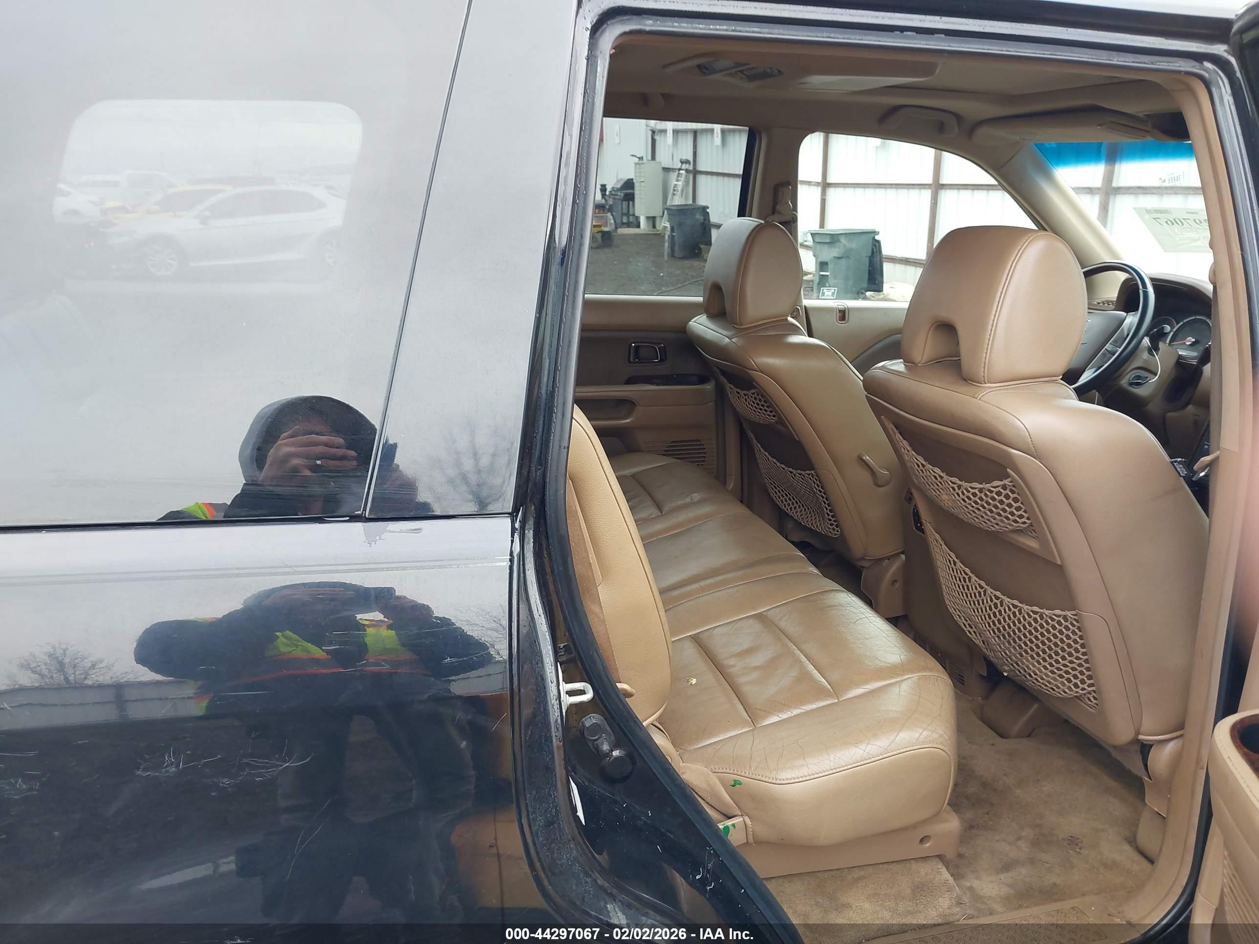 HONDA PILOT image 8