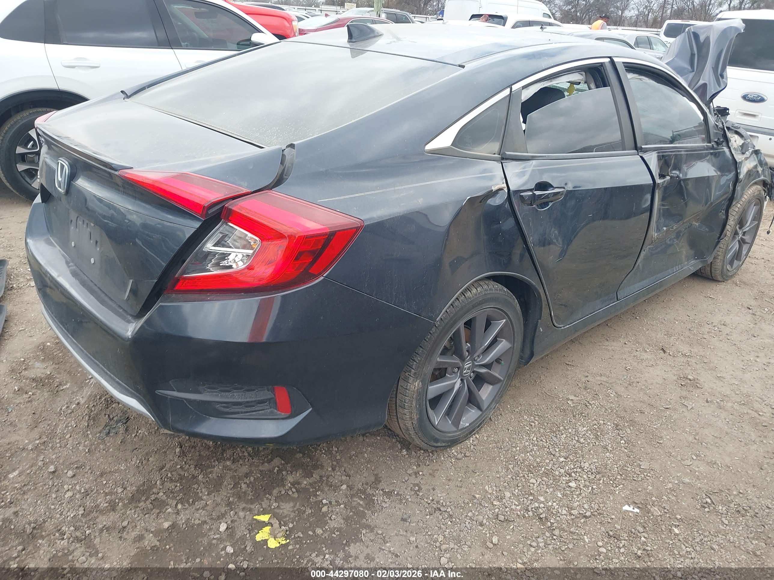 HONDA CIVIC image 4