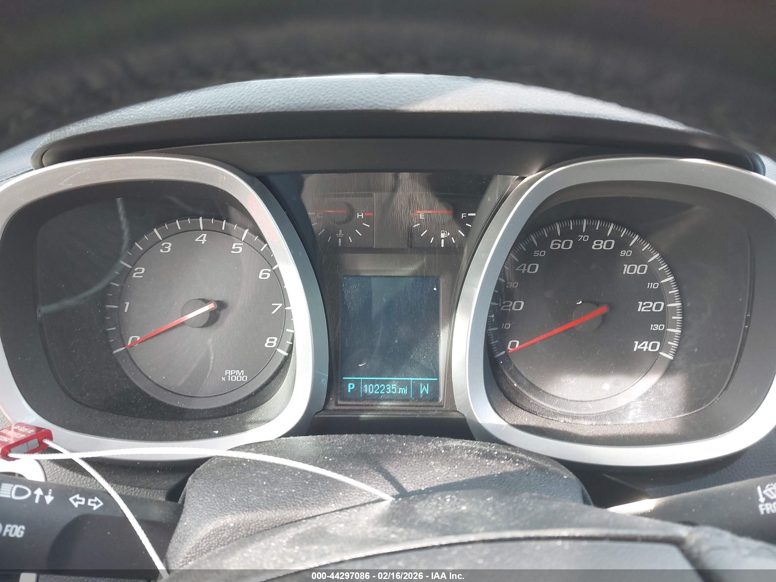 CHEVROLET EQUINOX image 7