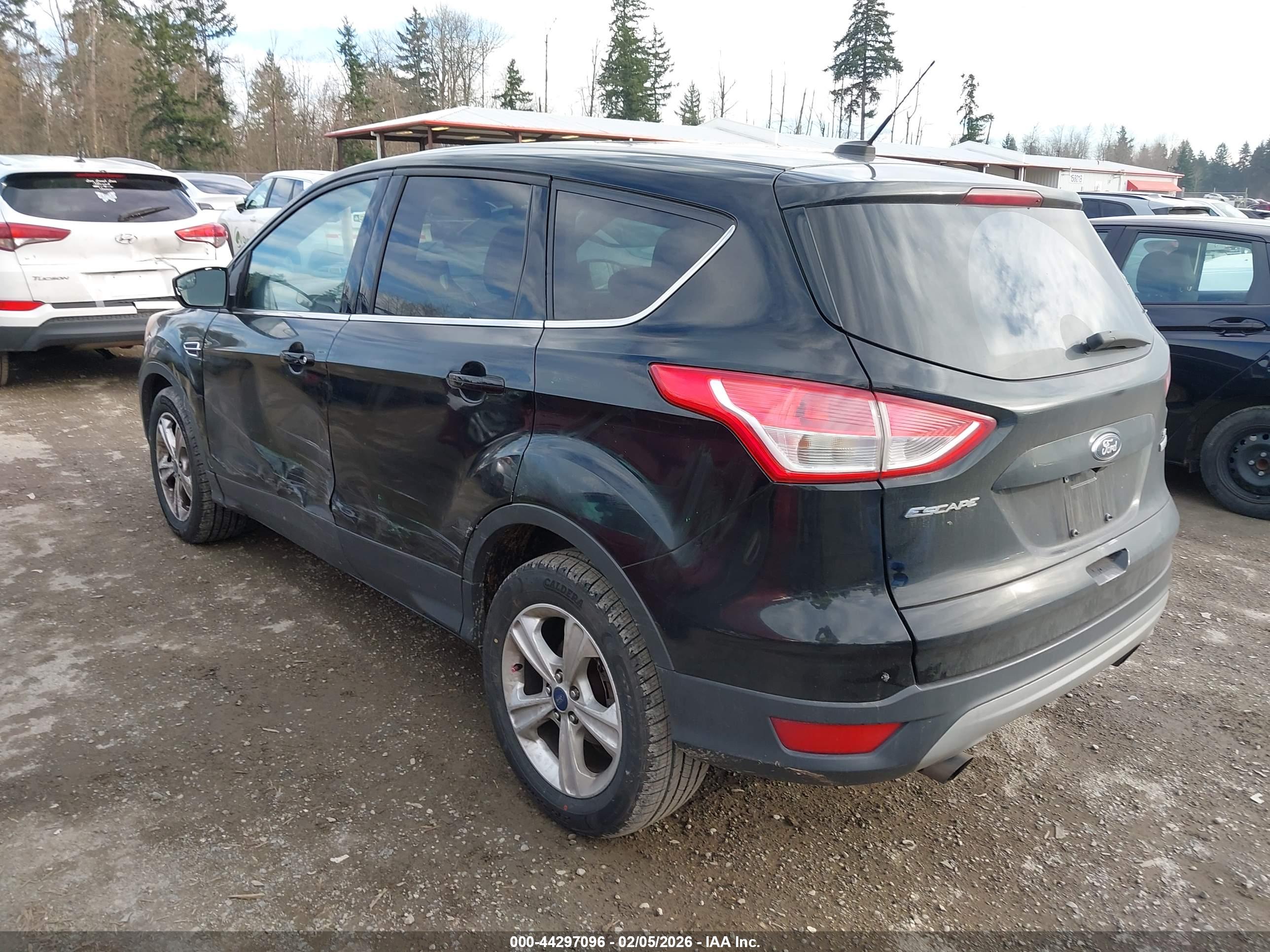 FORD ESCAPE image 3