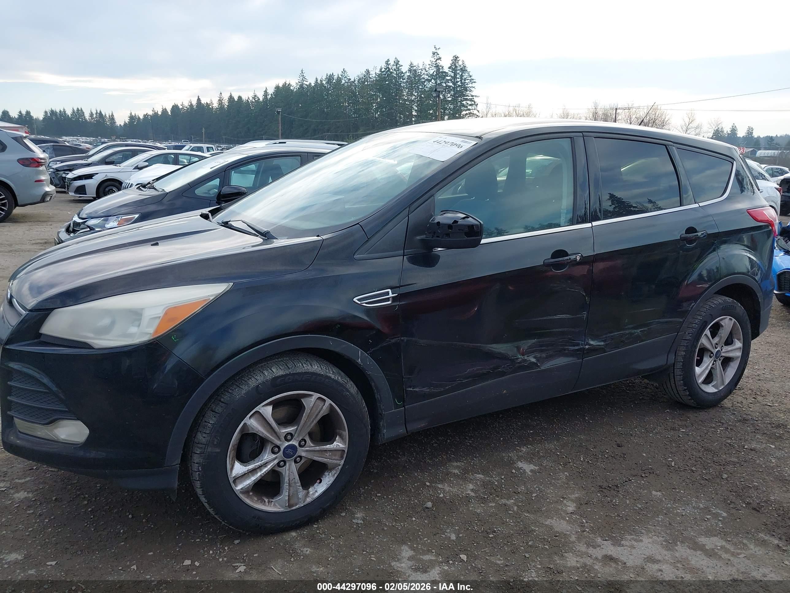 FORD ESCAPE image 6