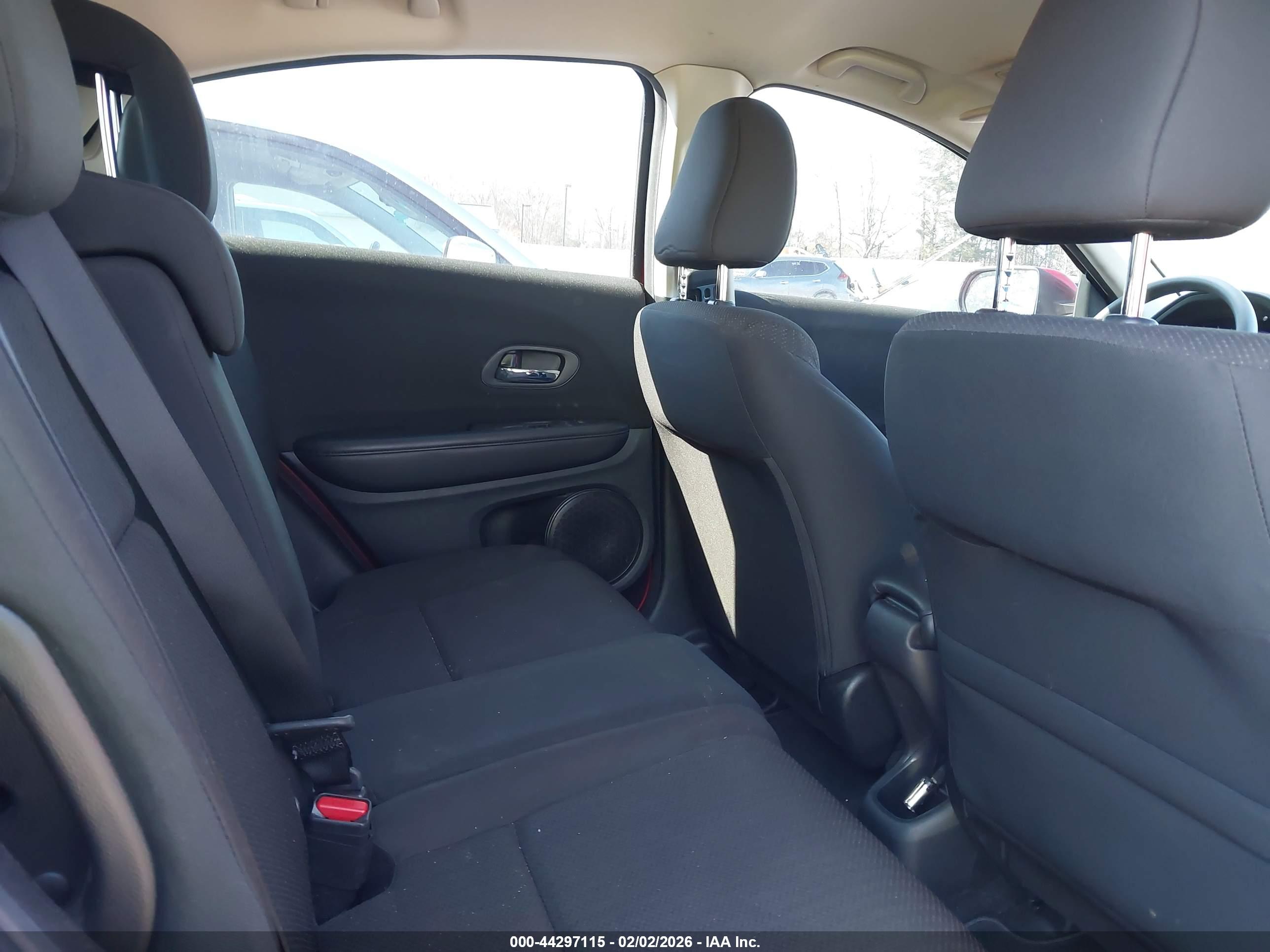 HONDA HR-V image 8