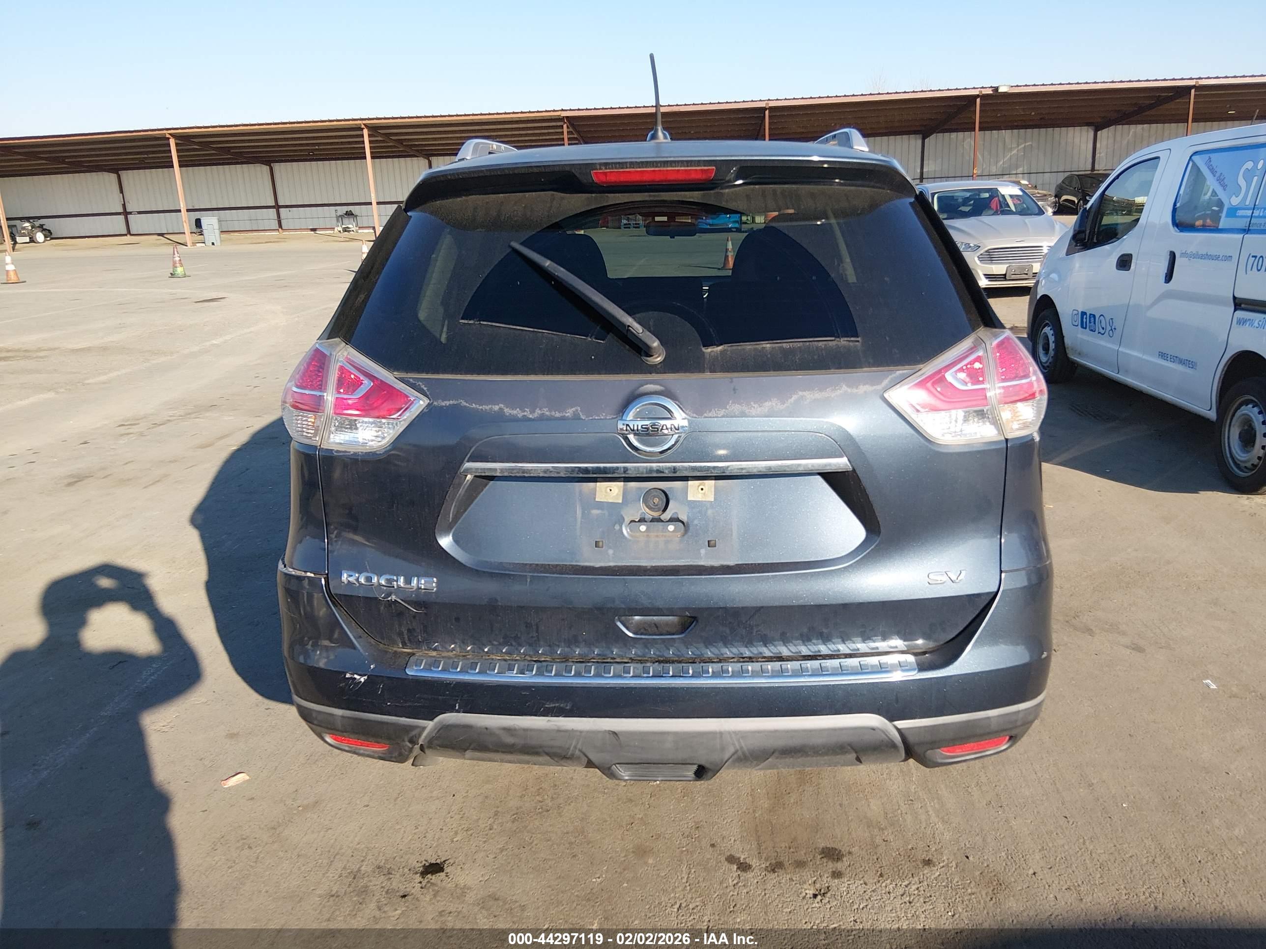 NISSAN ROGUE image 6