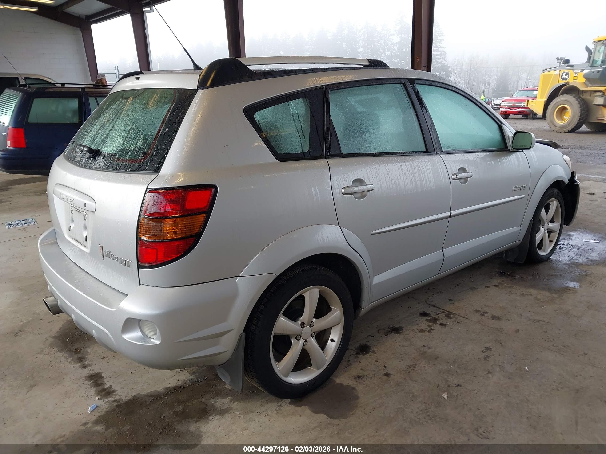 PONTIAC VIBE image 4