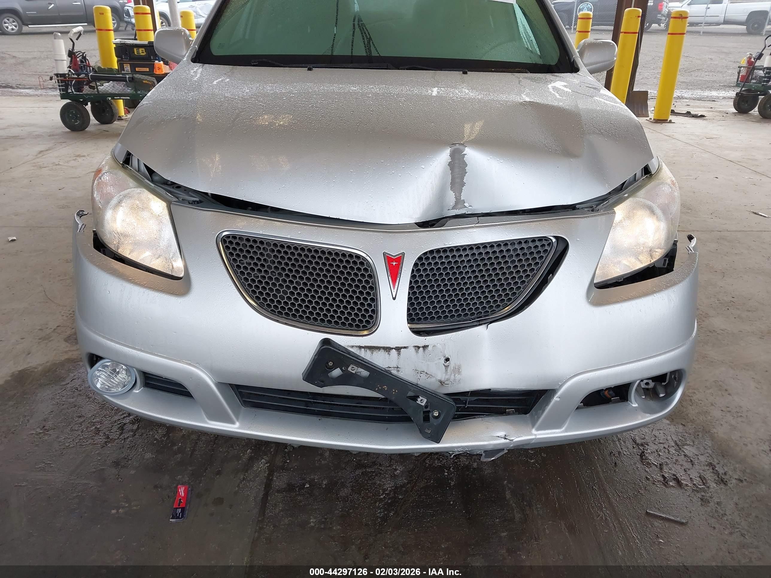 PONTIAC VIBE image 6