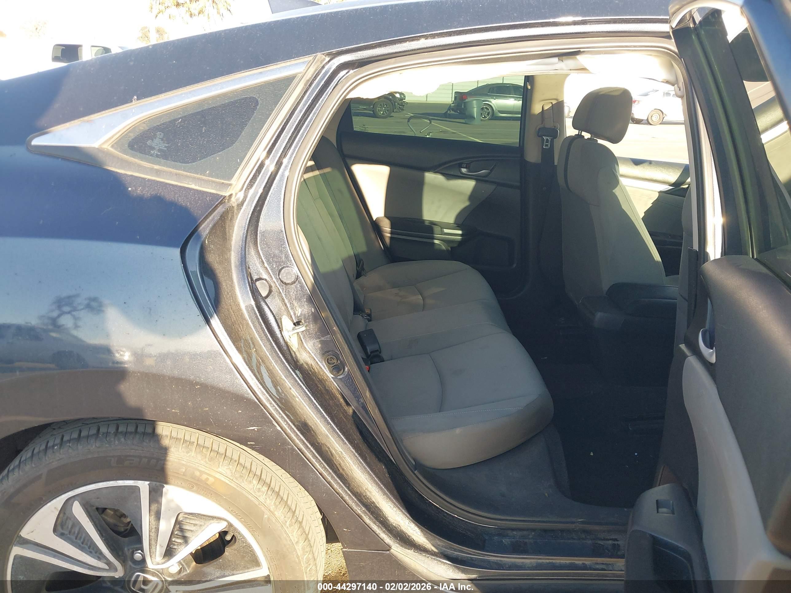 HONDA CIVIC image 8