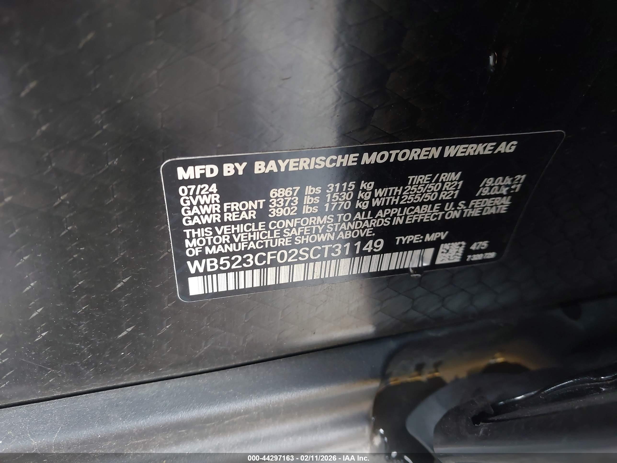 BMW IX image 9