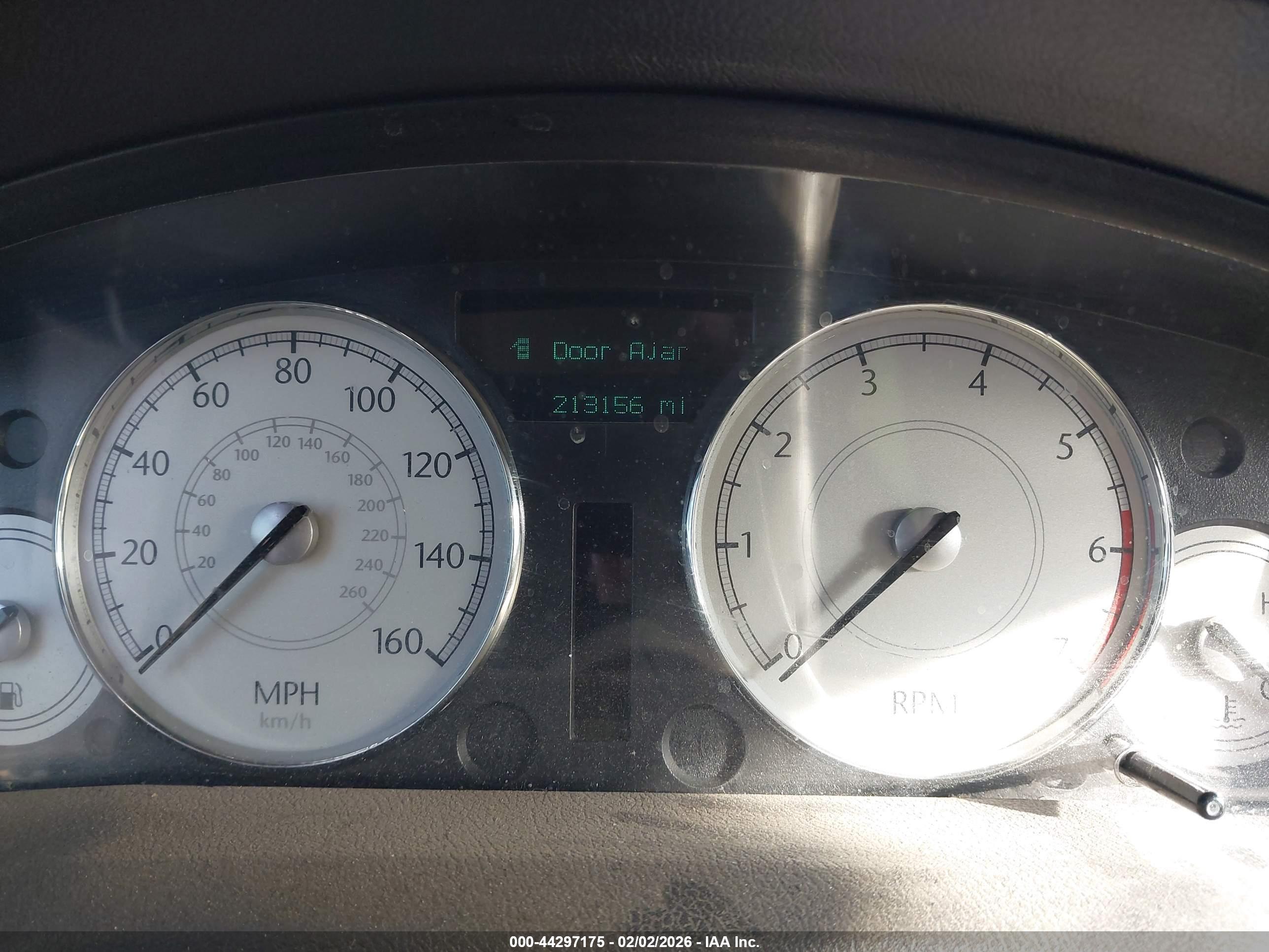 CHRYSLER 300C image 7
