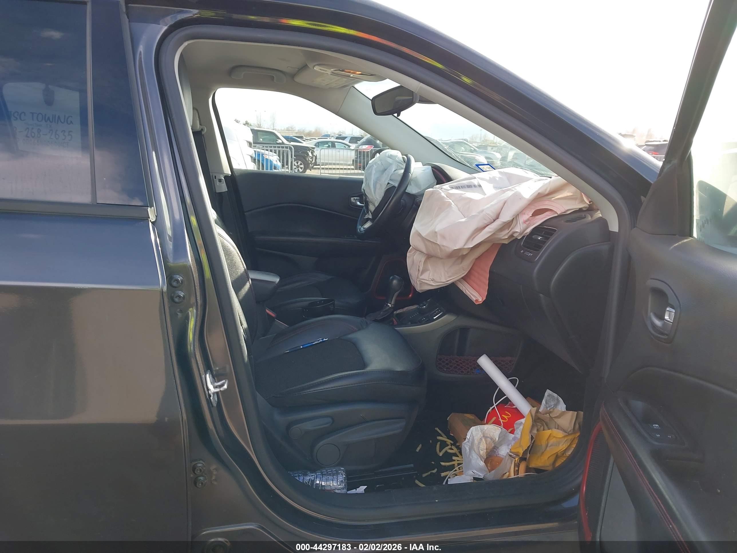 JEEP COMPASS image 5