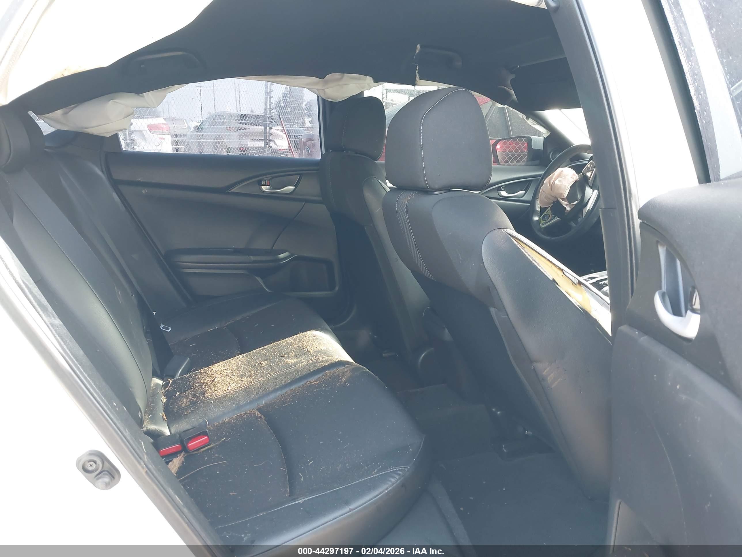 HONDA CIVIC image 8