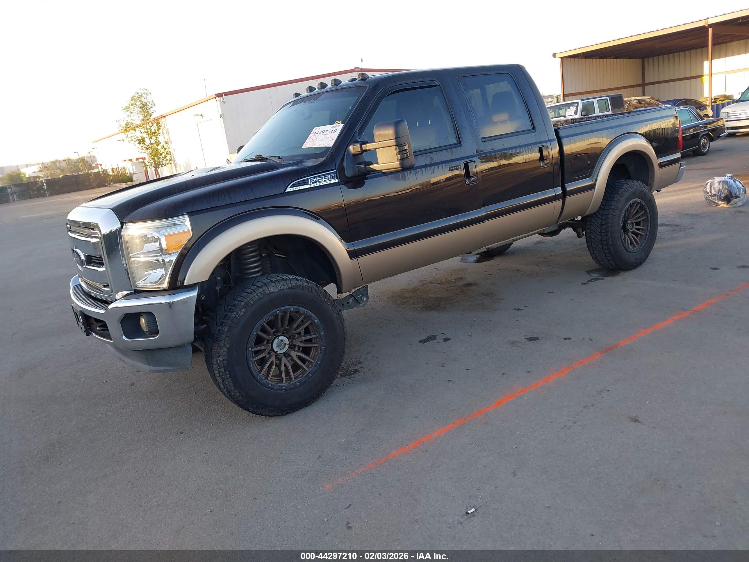 FORD F-250 image 2