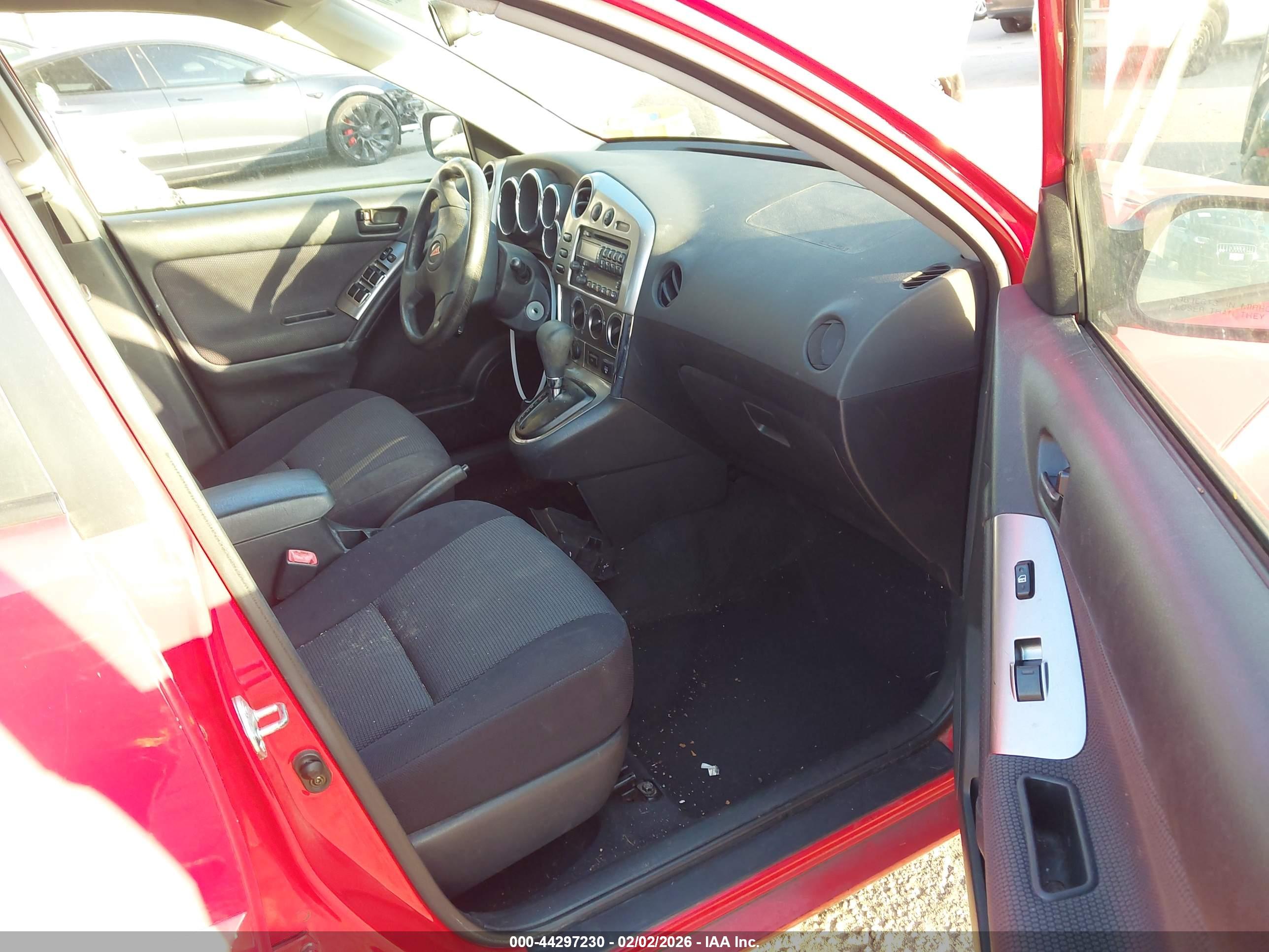 PONTIAC VIBE image 5