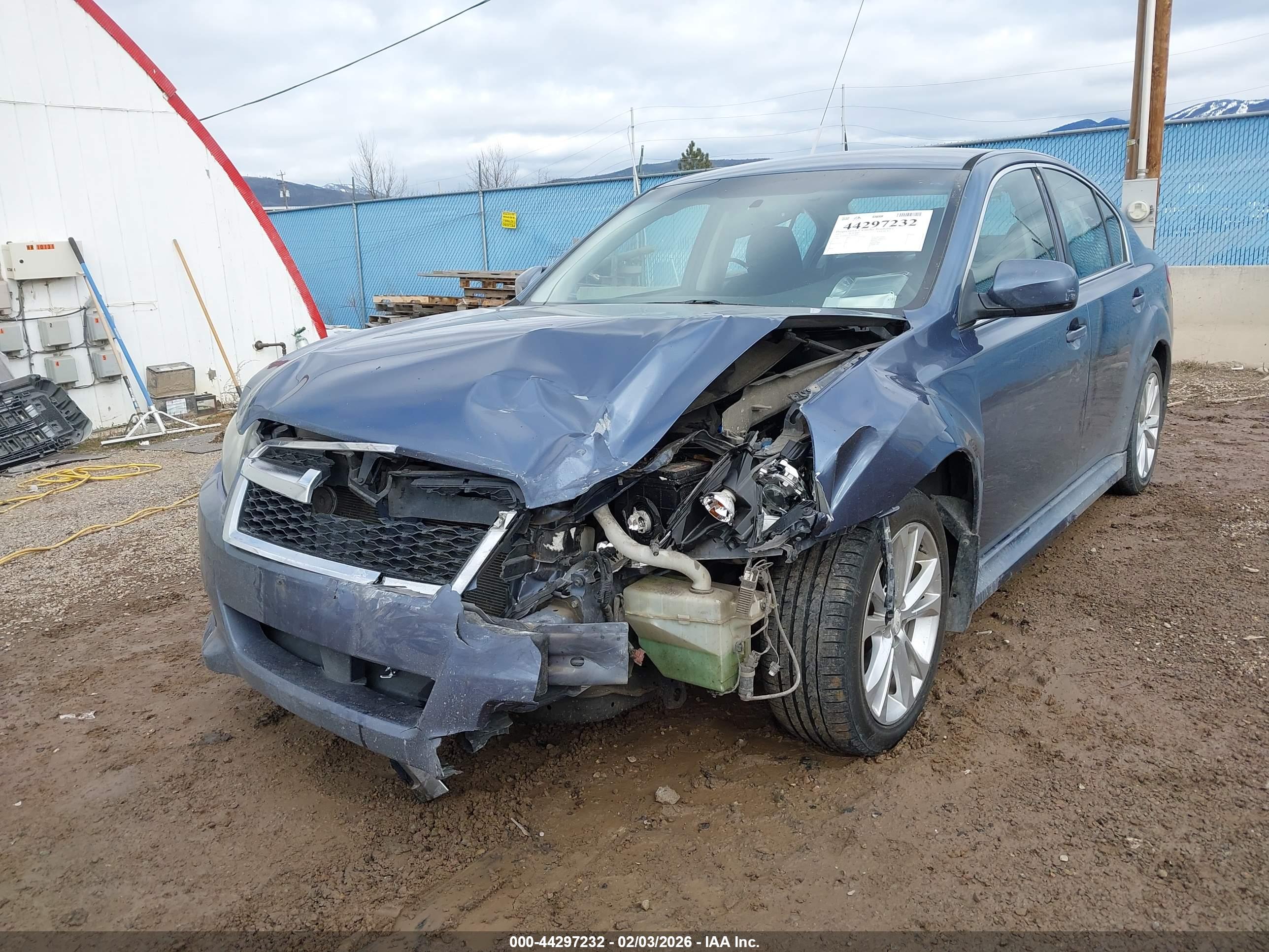 SUBARU LEGACY image 6