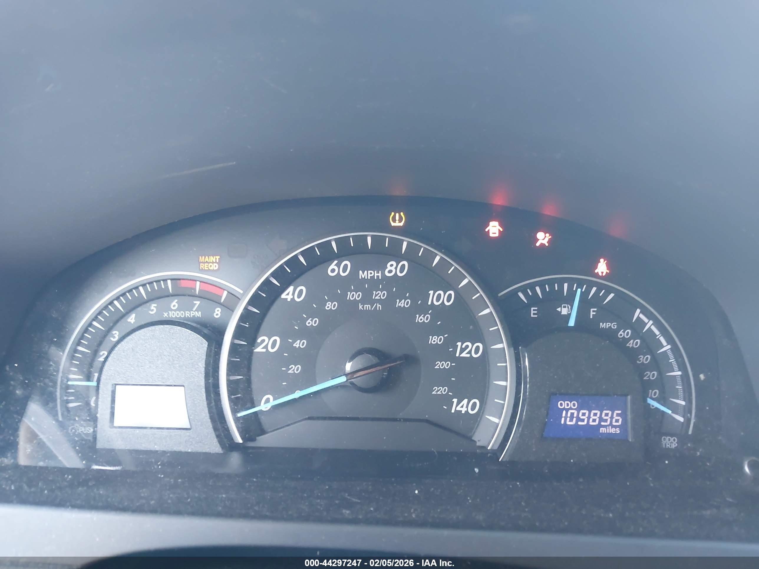 TOYOTA CAMRY image 7