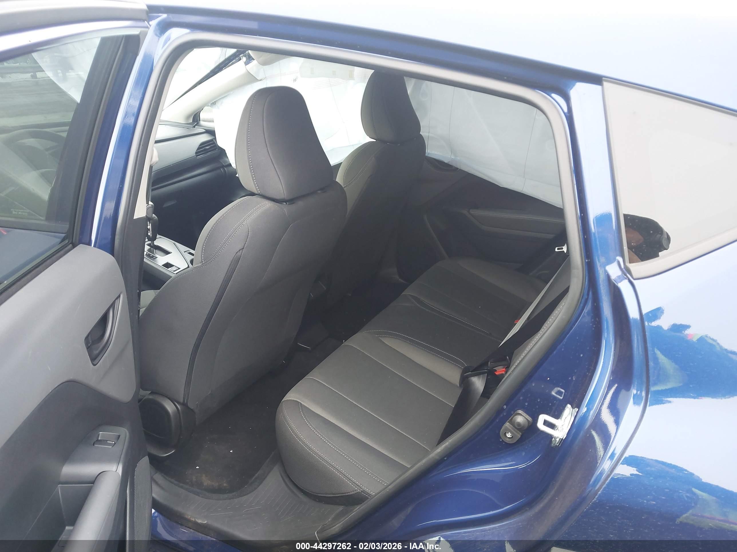 SUBARU CROSSTREK image 8
