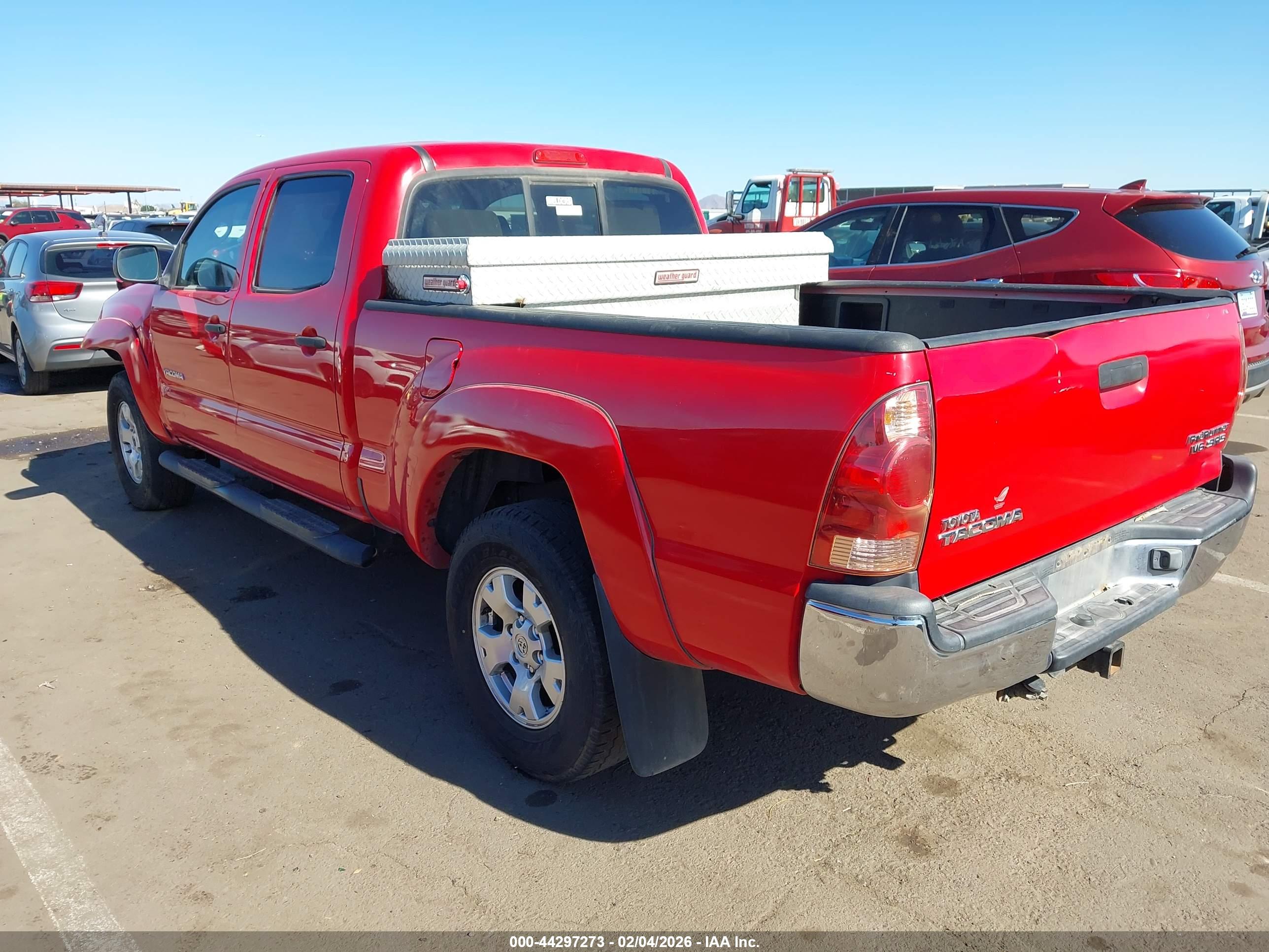 TOYOTA TACOMA image 3
