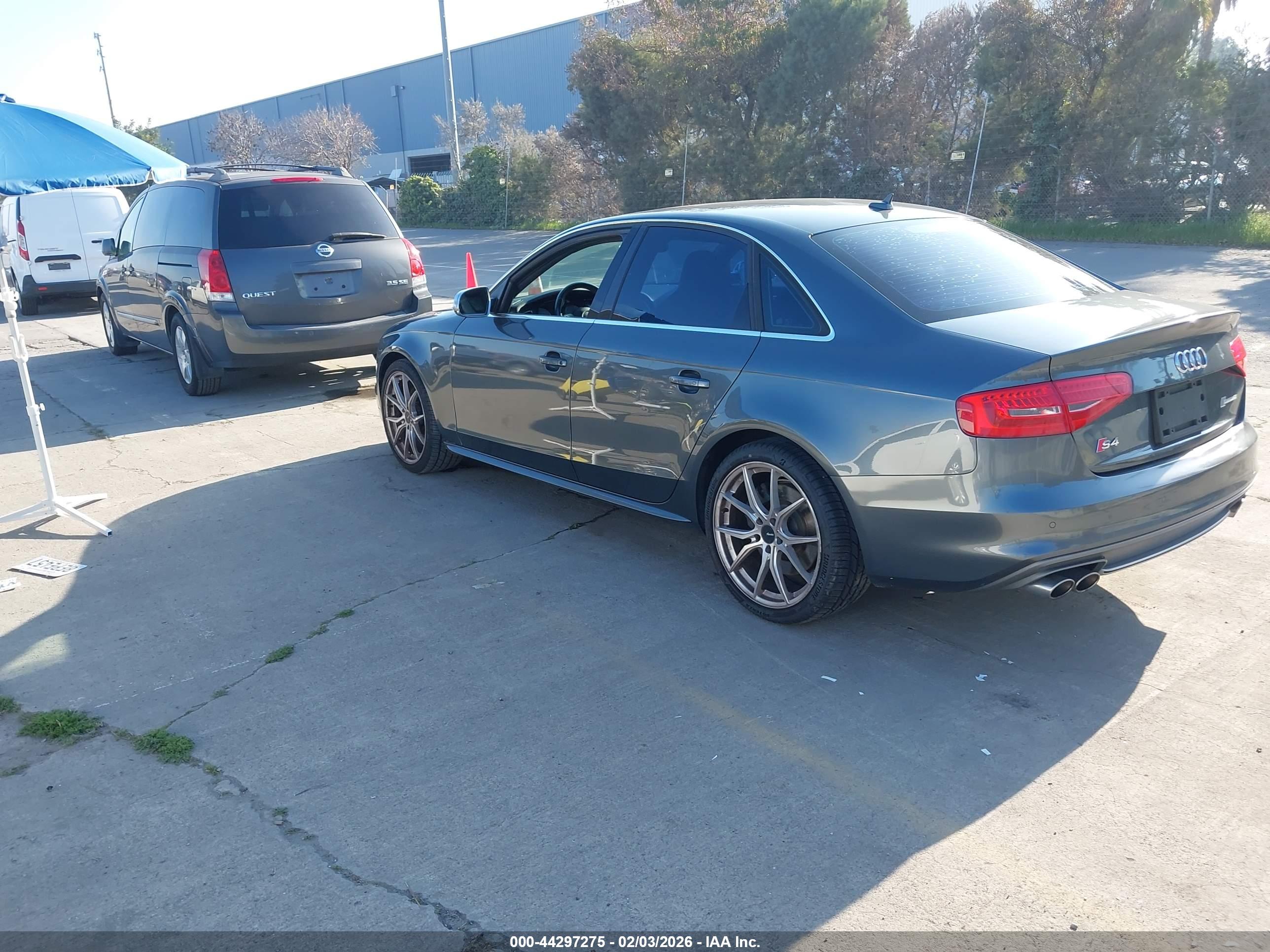 AUDI S4 image 3