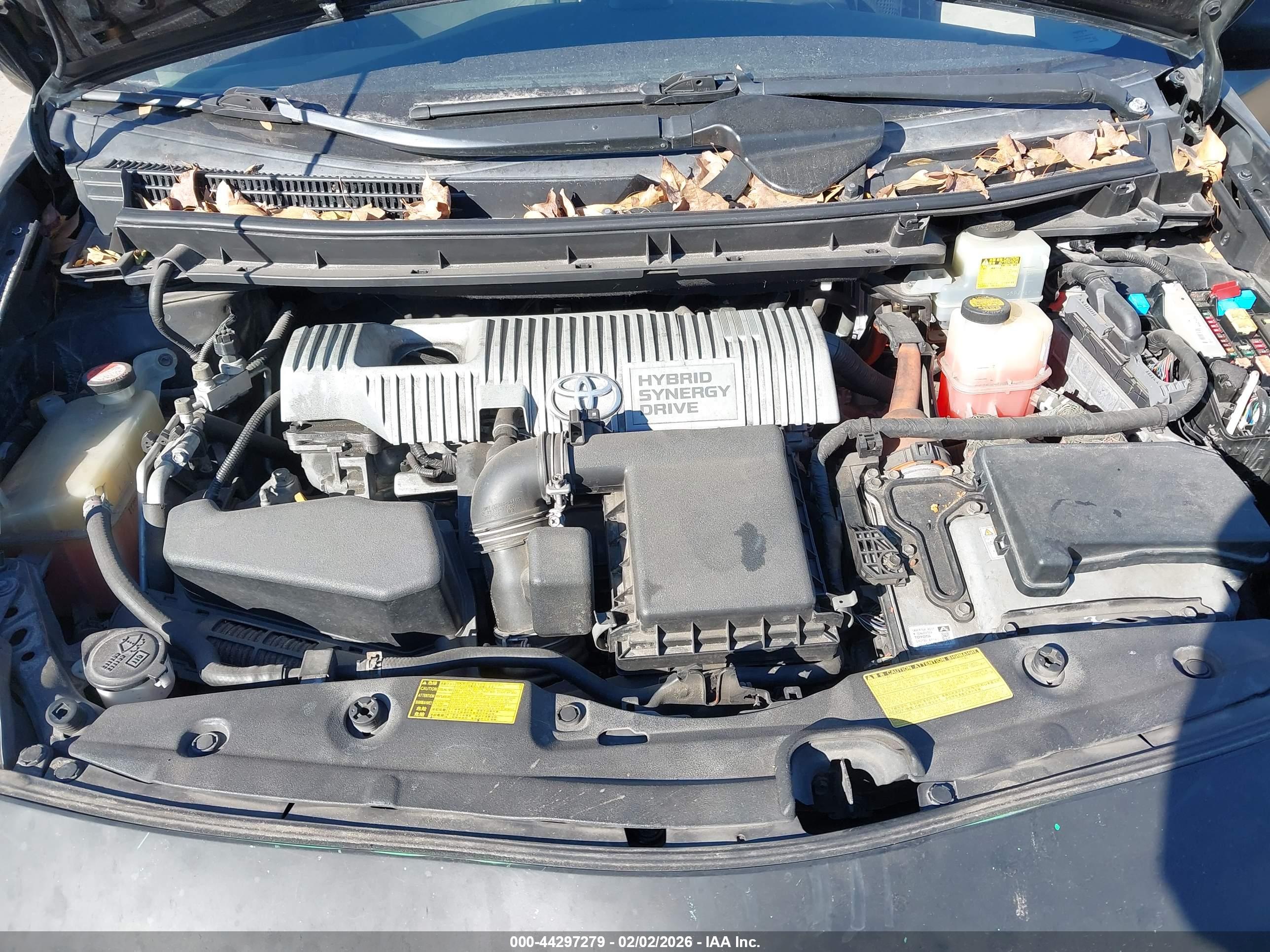 TOYOTA PRIUS image 10
