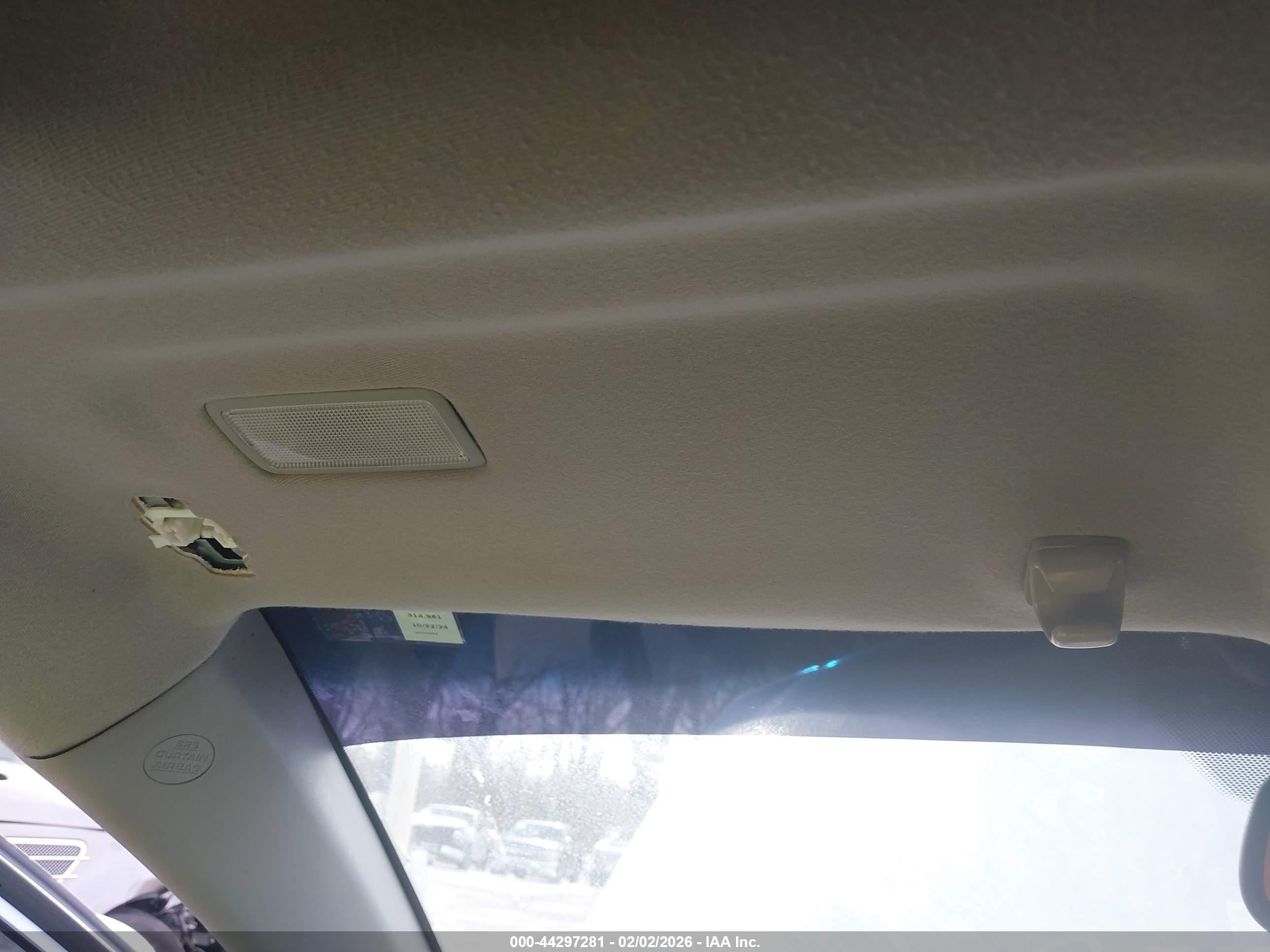 TOYOTA CAMRY image 6
