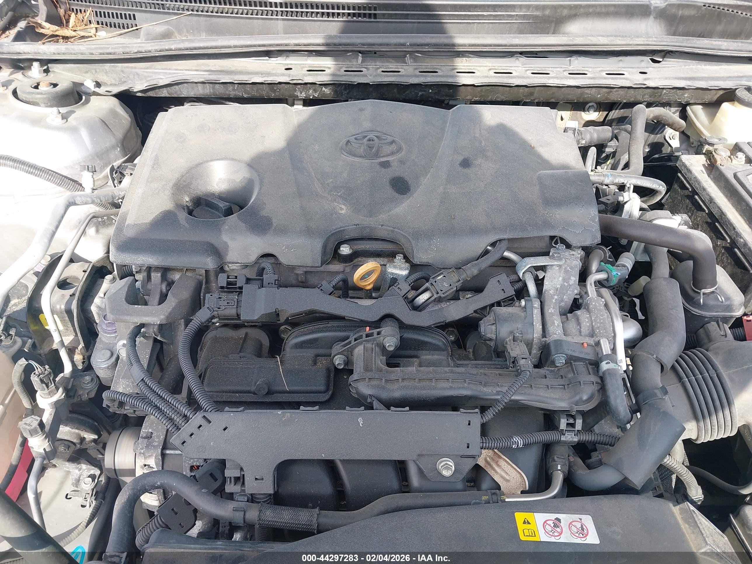TOYOTA CAMRY image 10